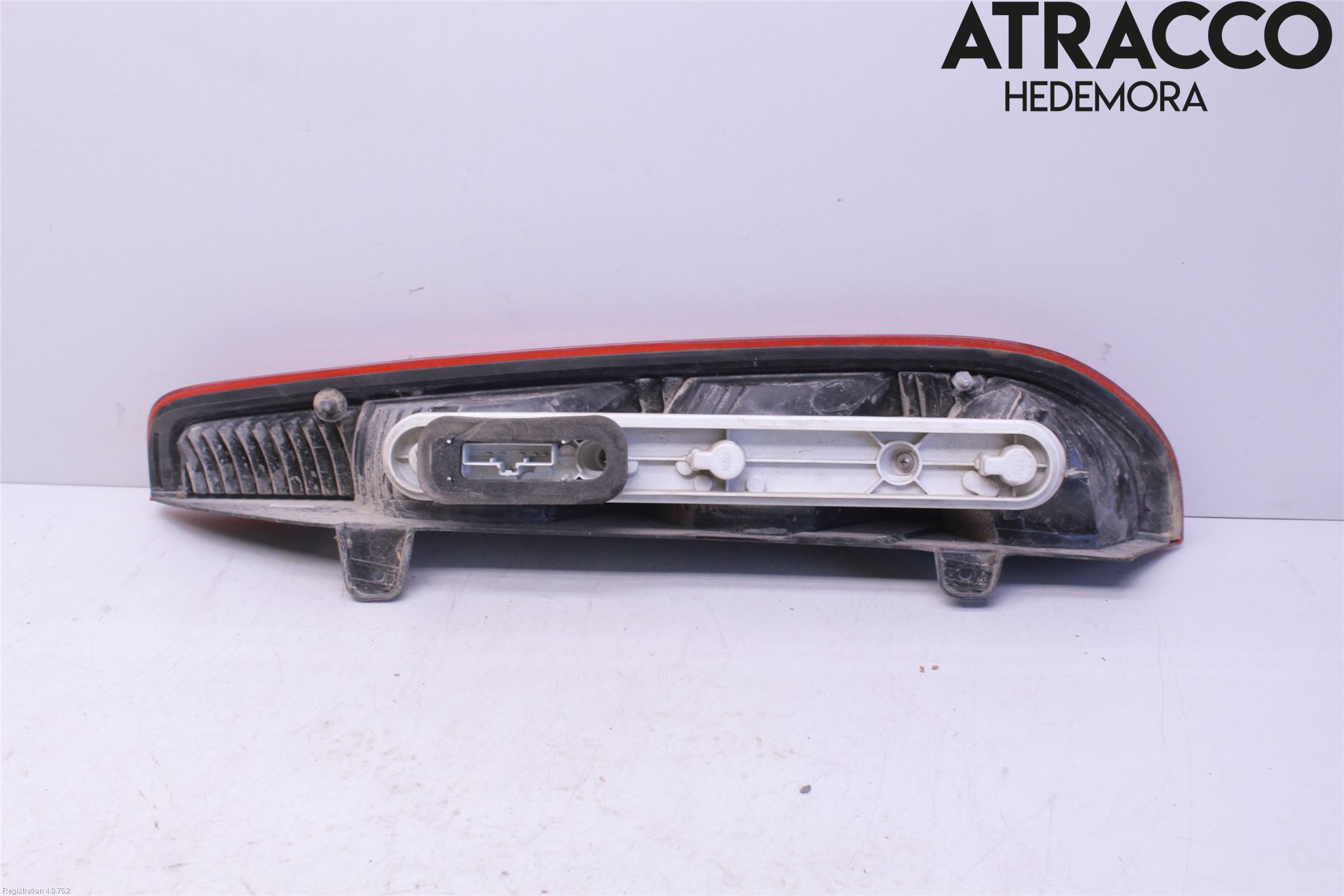 Ford FOCUS     04-07 Baklykt Venstre