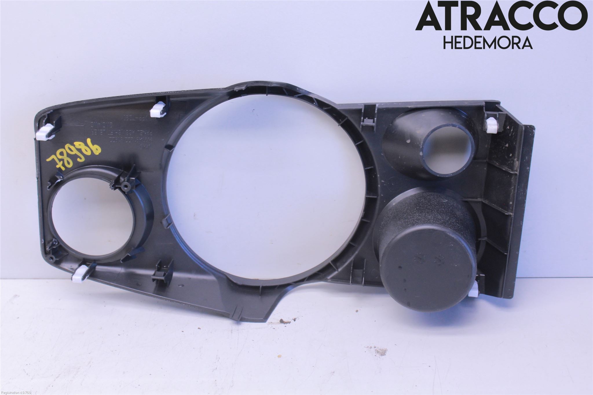 Mitsubishi ASX 10-22 Innr Koppholder