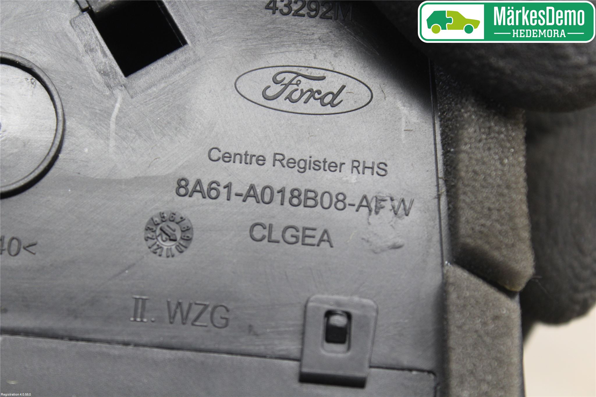 Ford FIESTA 13-17 Dashbord Kanal - Dyse