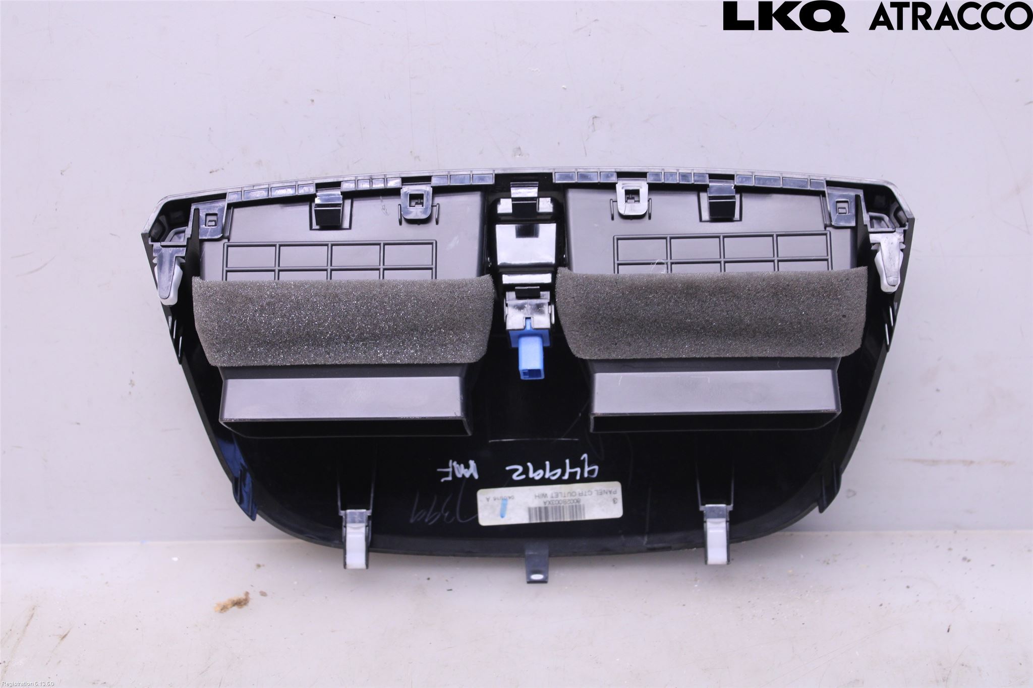 Mitsubishi SPACE STAR 13- Dashbord Kanal - Dyse
