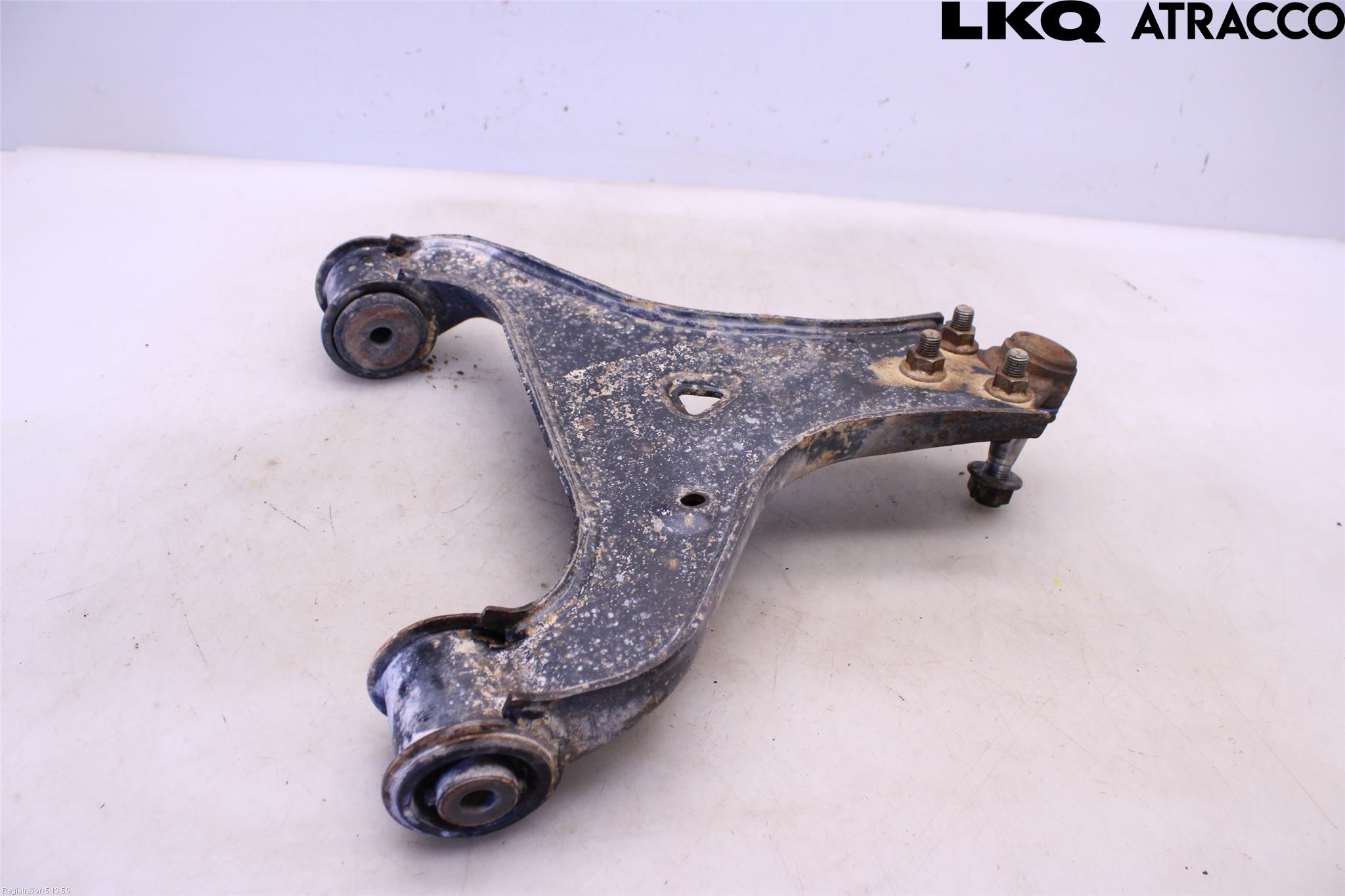 Mercedes-Benz MB VITO/V-KLASS (W640,W447,W448) 14- Bærearm Foran Venstre Nedre