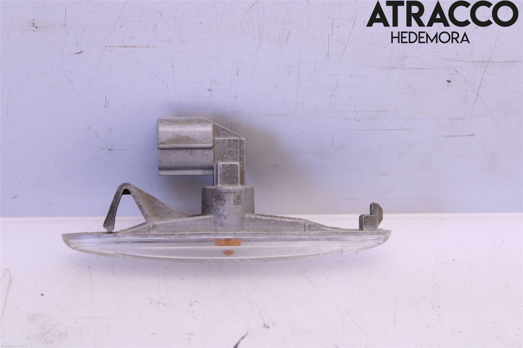 Lexus IS 220d/250/350 06-13 Blinklykt Side Venstre
