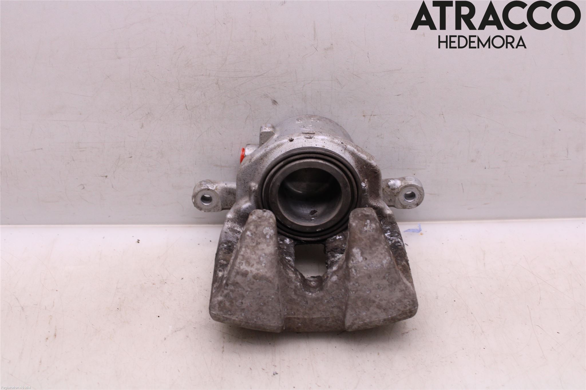 BMW 5 G30/G31/F90 17-23 Bremsecaliper Foran Høyre