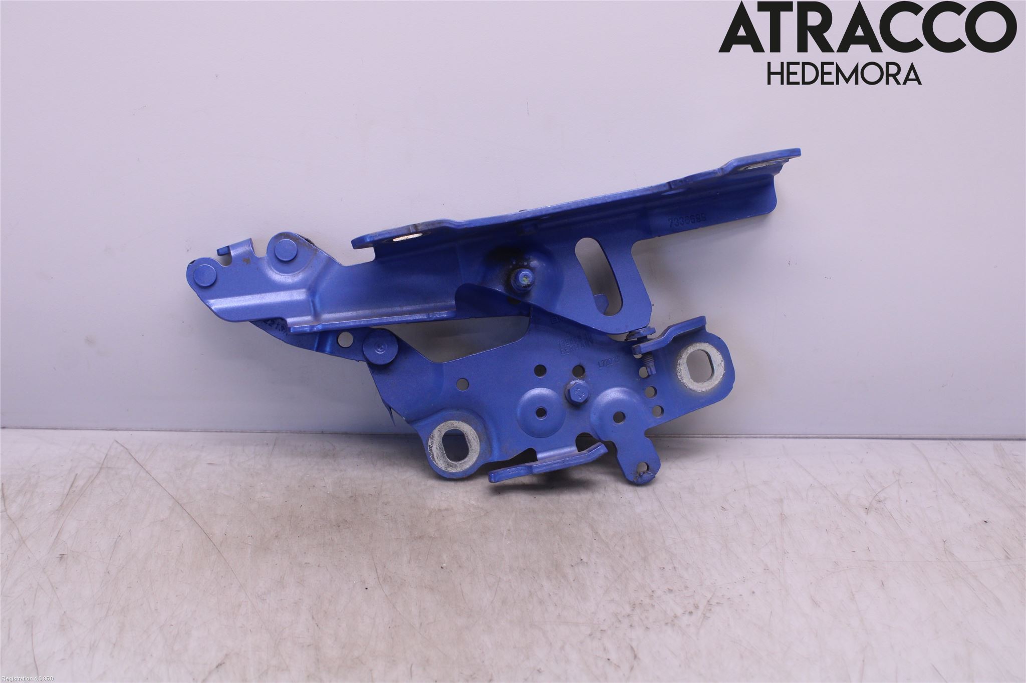 BMW 3 F30/F31/F80 12-19 Panser Hengsel - Hengsler