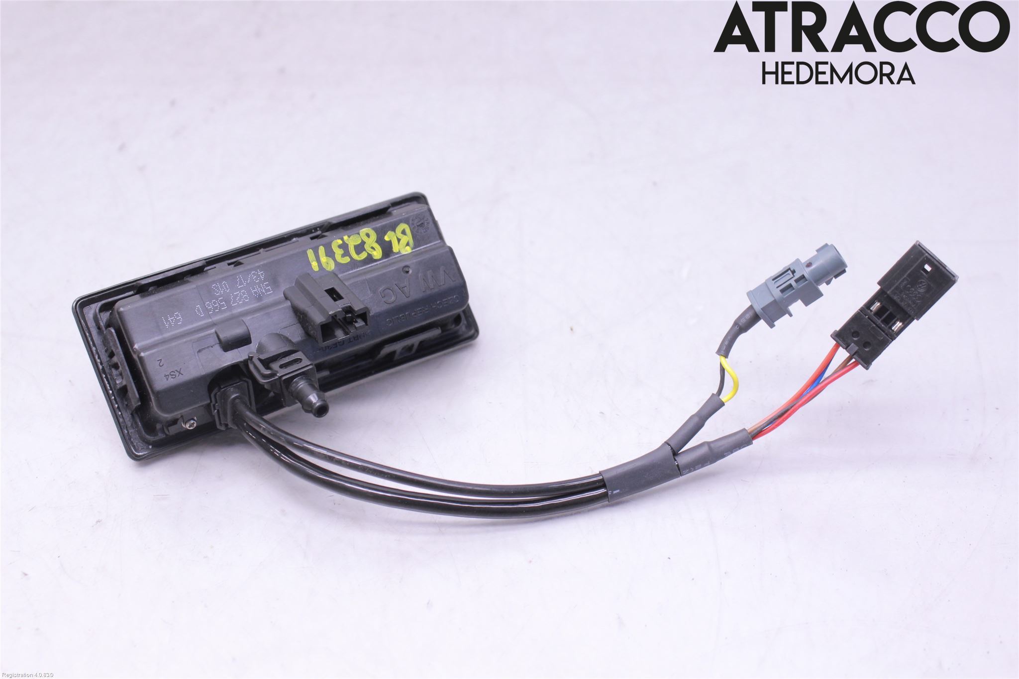 Volkswagen VW TIGUAN 16-24 Bakluke Handtak Ytre