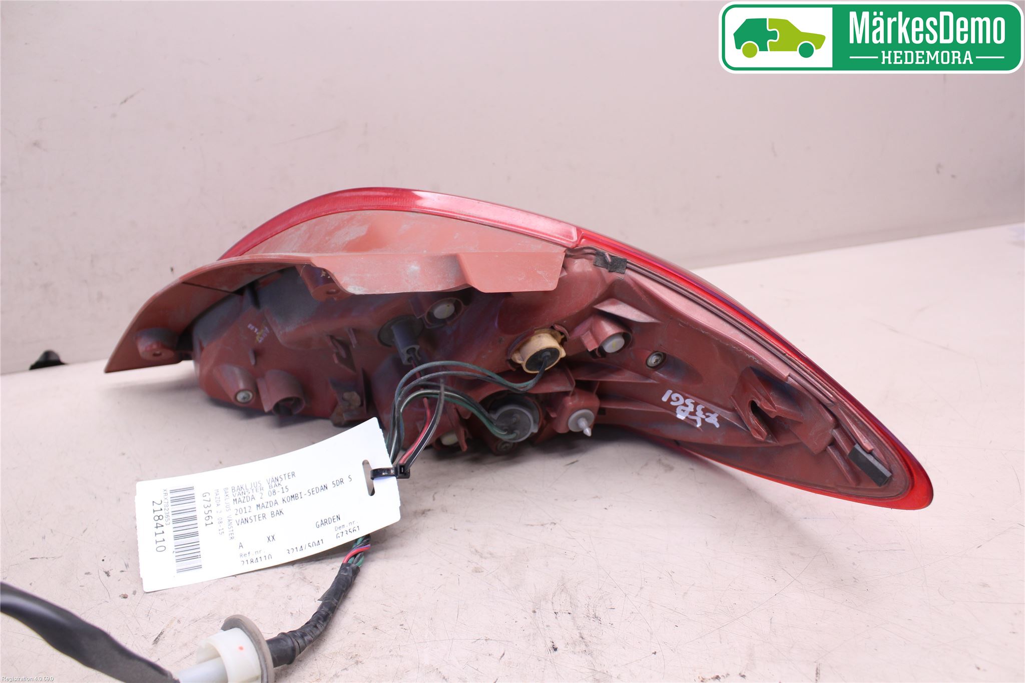 Mazda 2 (DE) 08-15 Baklykt Venstre