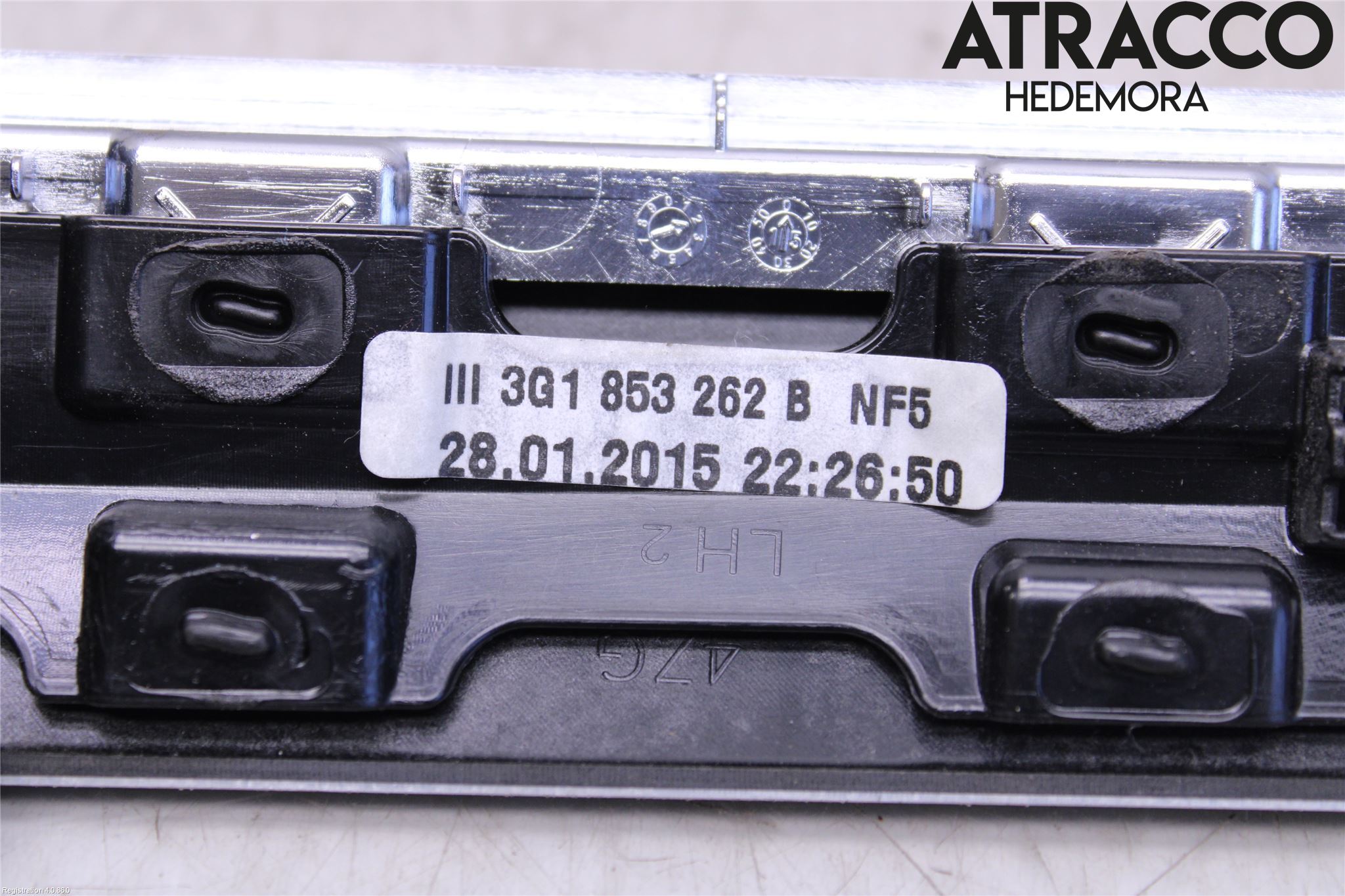 Volkswagen VW PASSAT 15-19 Innr Dekor Instrbord