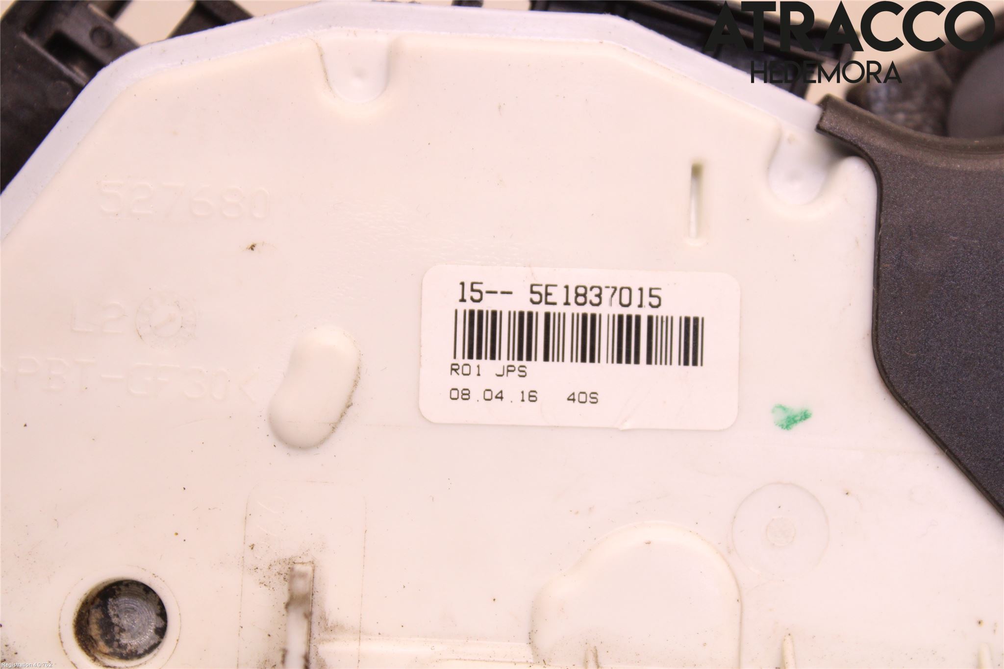 Volkswagen VW PASSAT 15-19 Dørlås - Låsekasse
