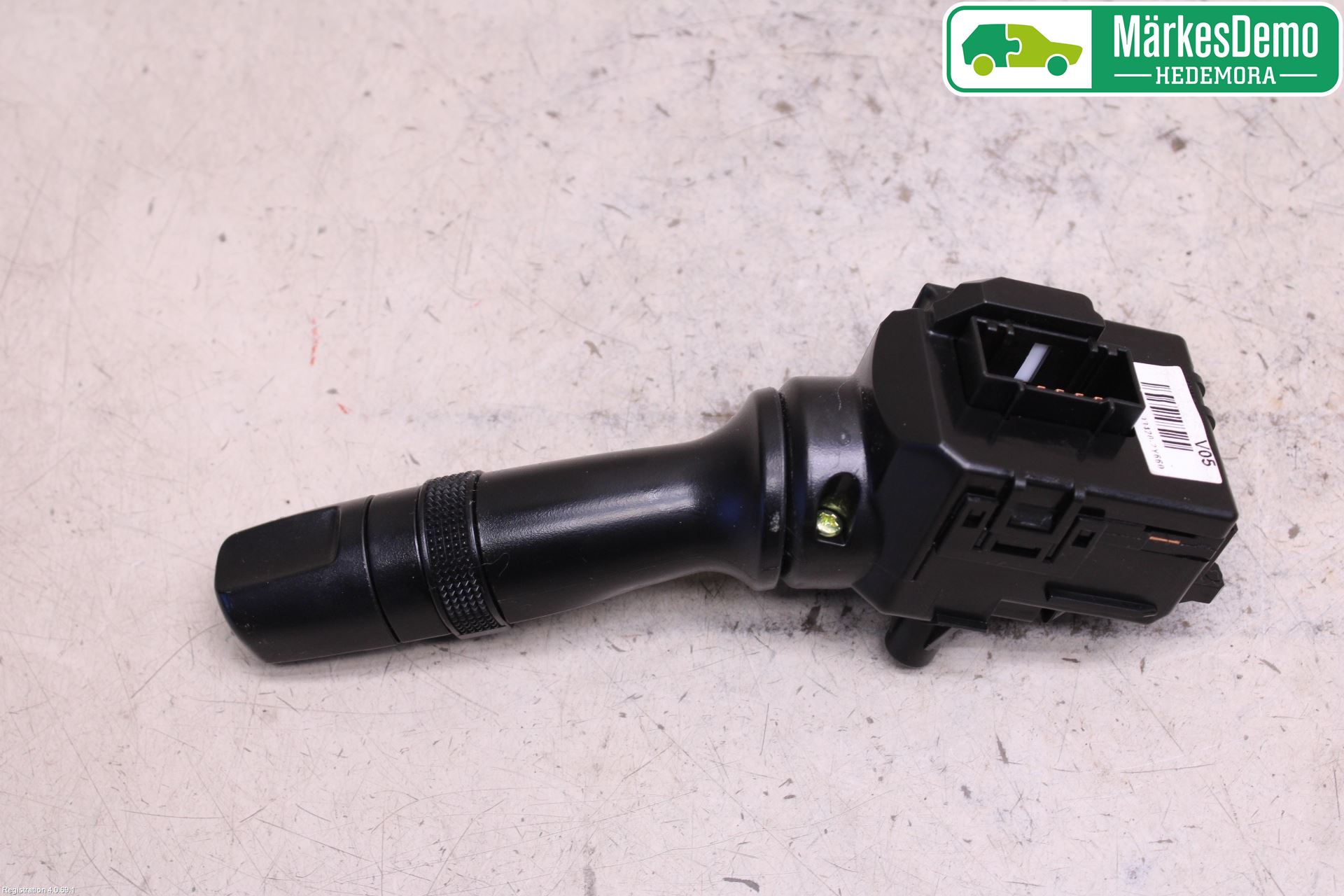 Hyundai i40 08-15 Bryter Ratt Visker - Spyler