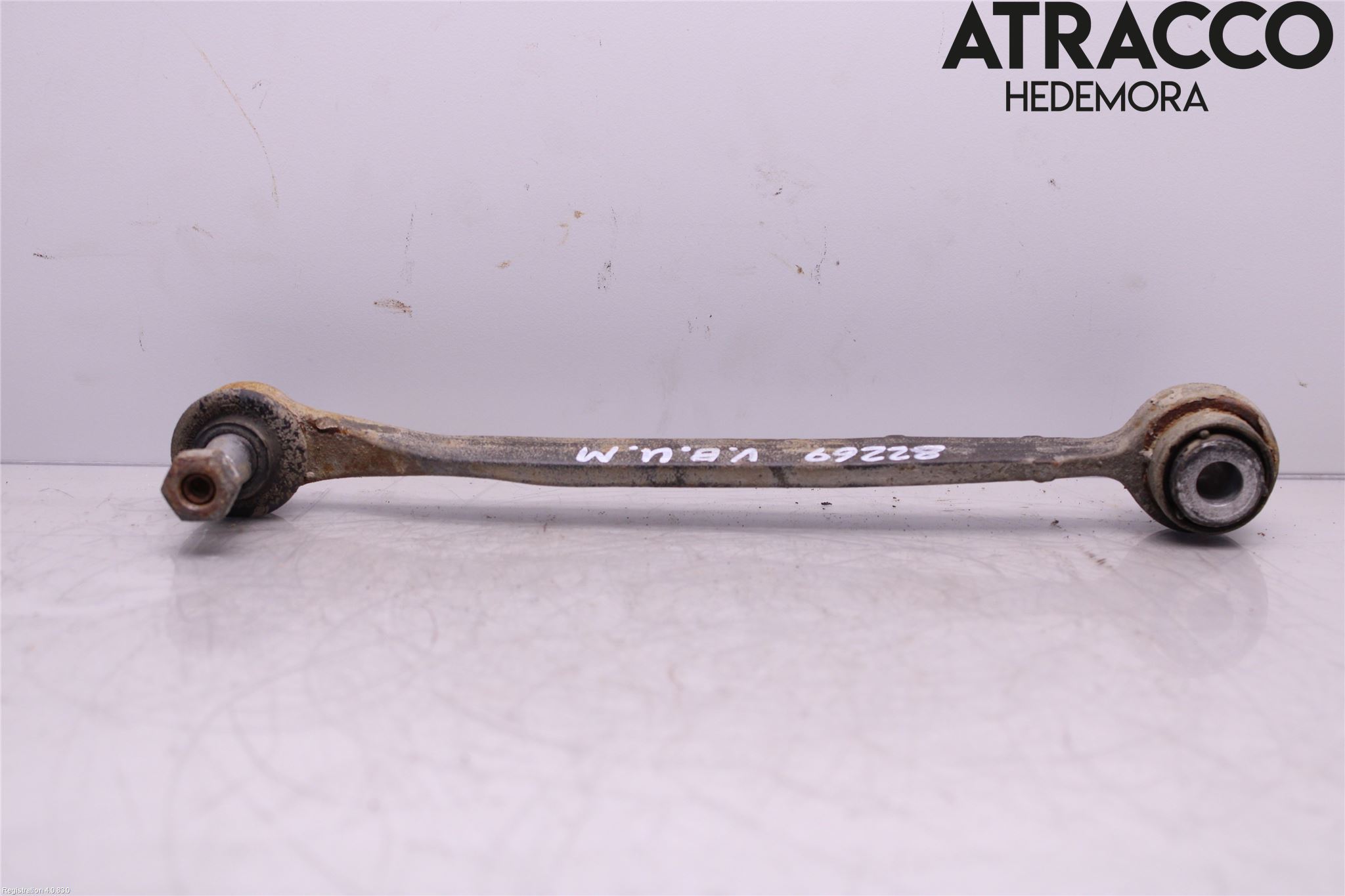 Mercedes-Benz MB C (203) 00-07 Bærearm Bak Venstre