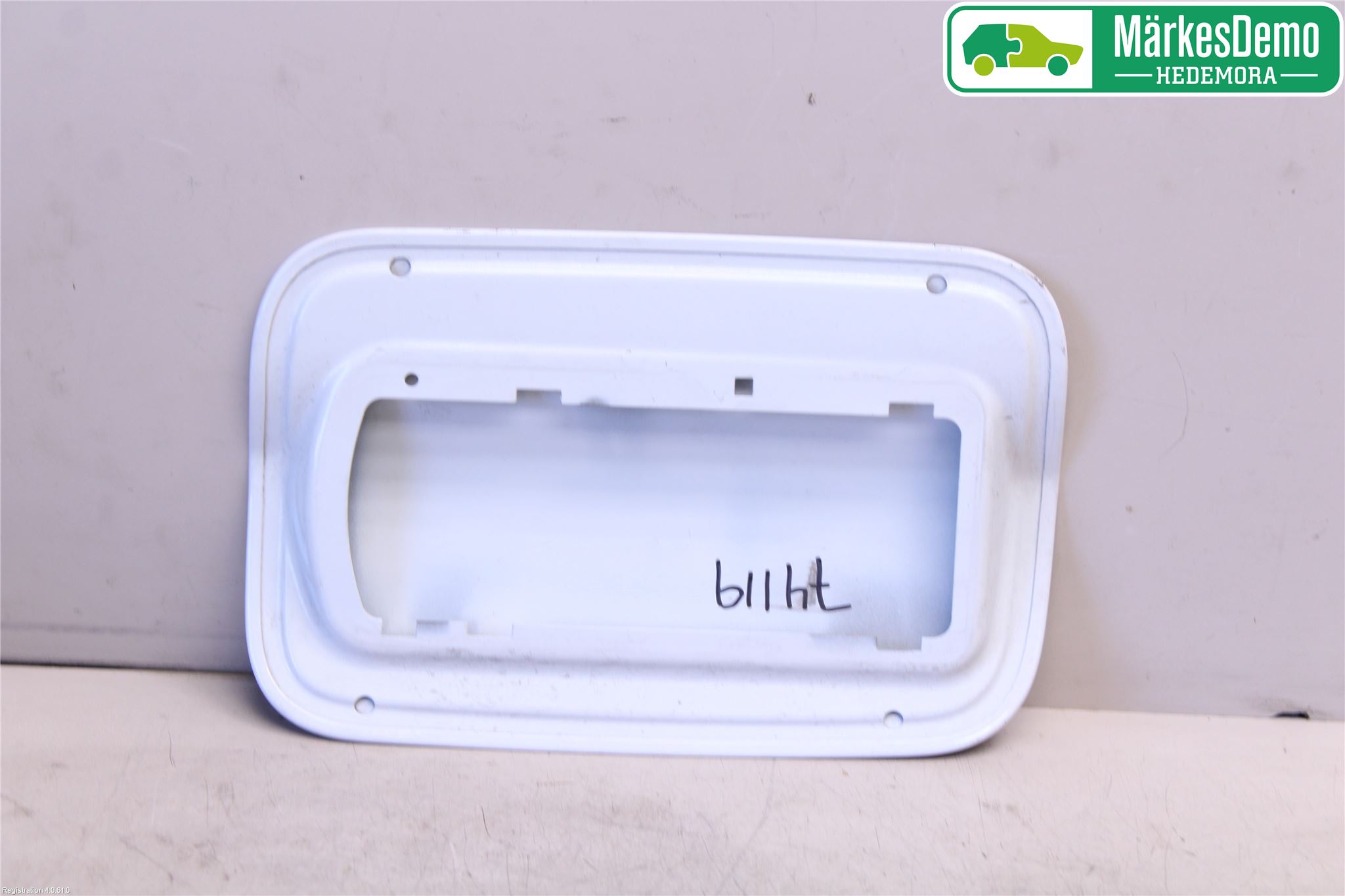 BMW 3 F30/F31/F80 12-19 Drivstoff Tankluke