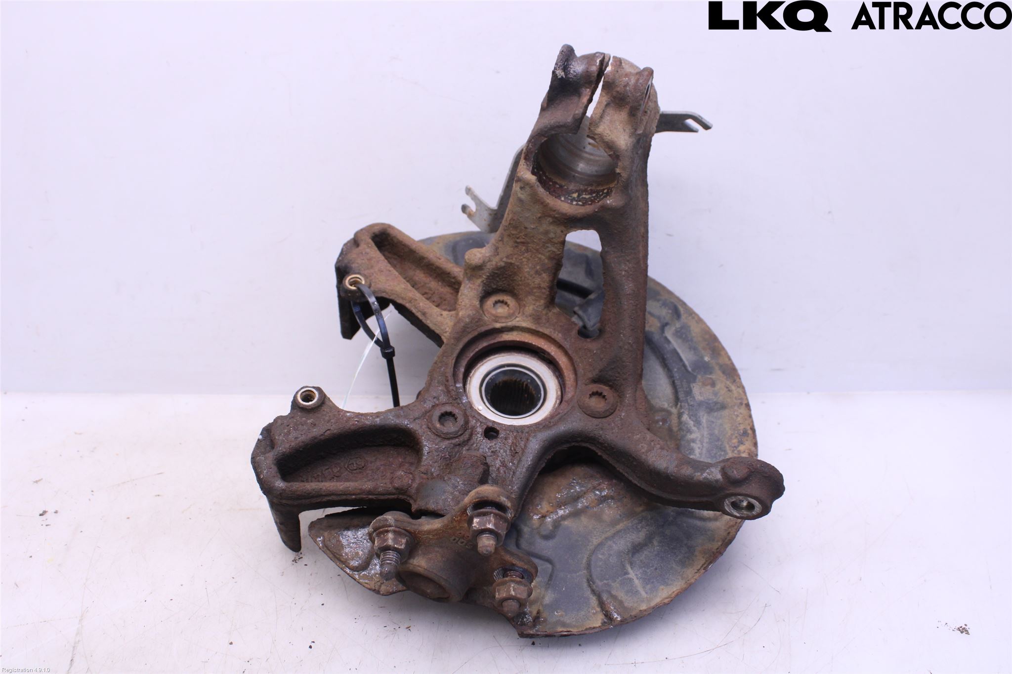 Volkswagen VW GOLF SPORTSVAN 15-20 Spindel Hf
