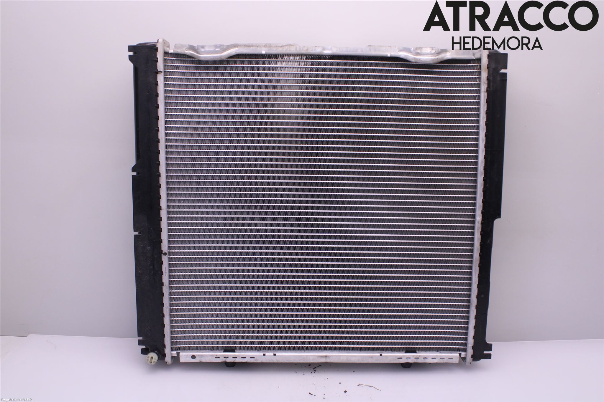Mercedes-Benz MB 200-500  (W124) 86-96 Radiator Manuell
