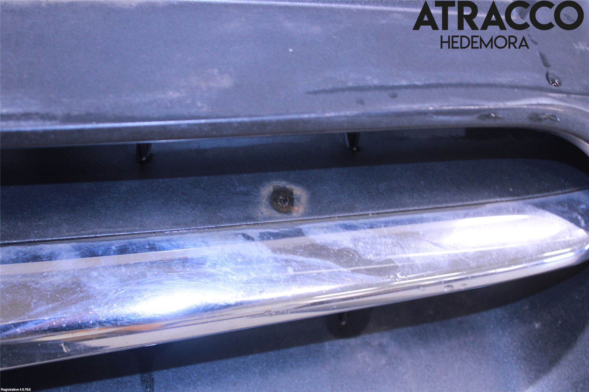 Subaru LEGACY    04-06 Grill-Gitter