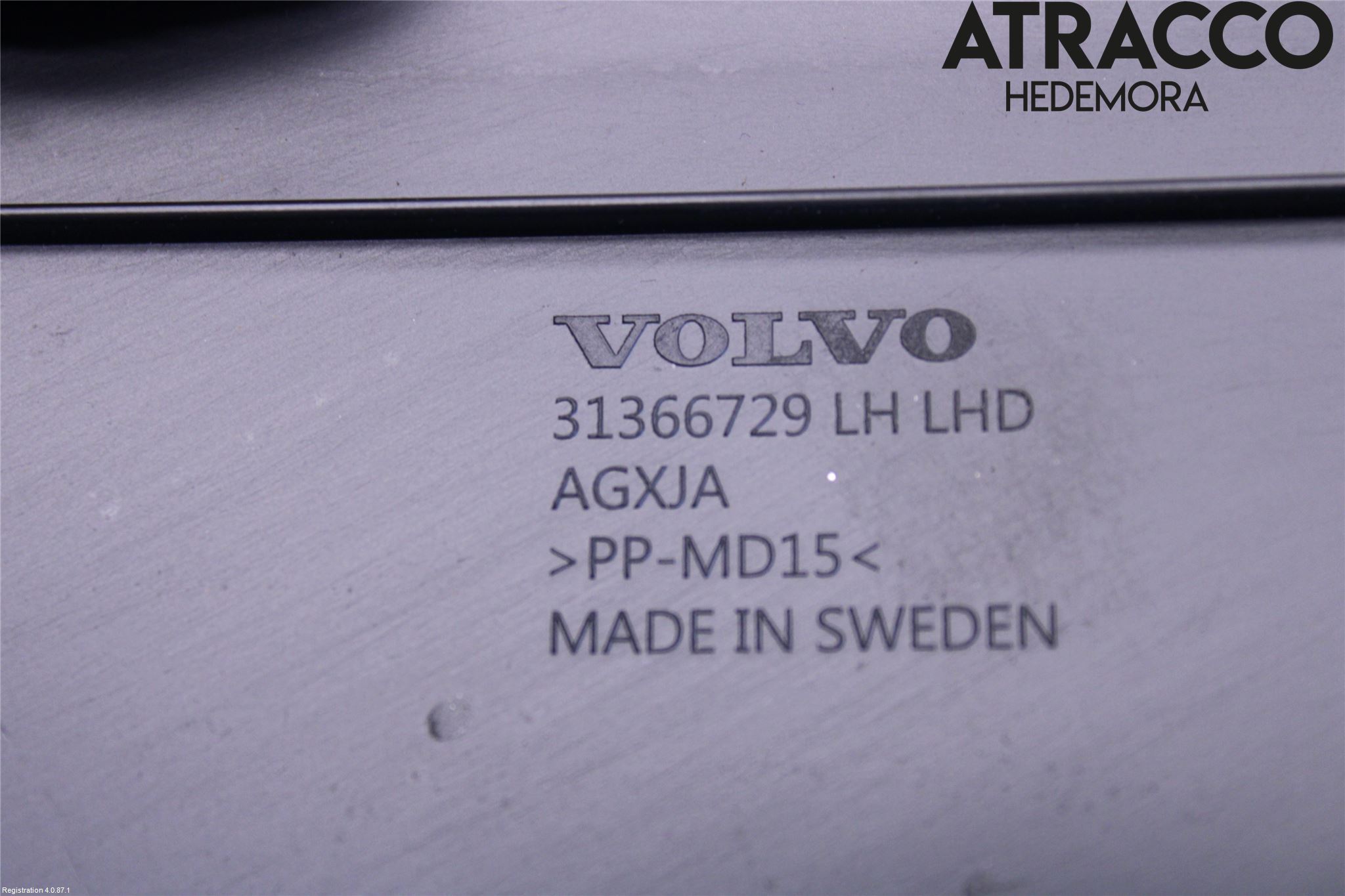 Volvo V90 17->> Innr Dekor Instrbord