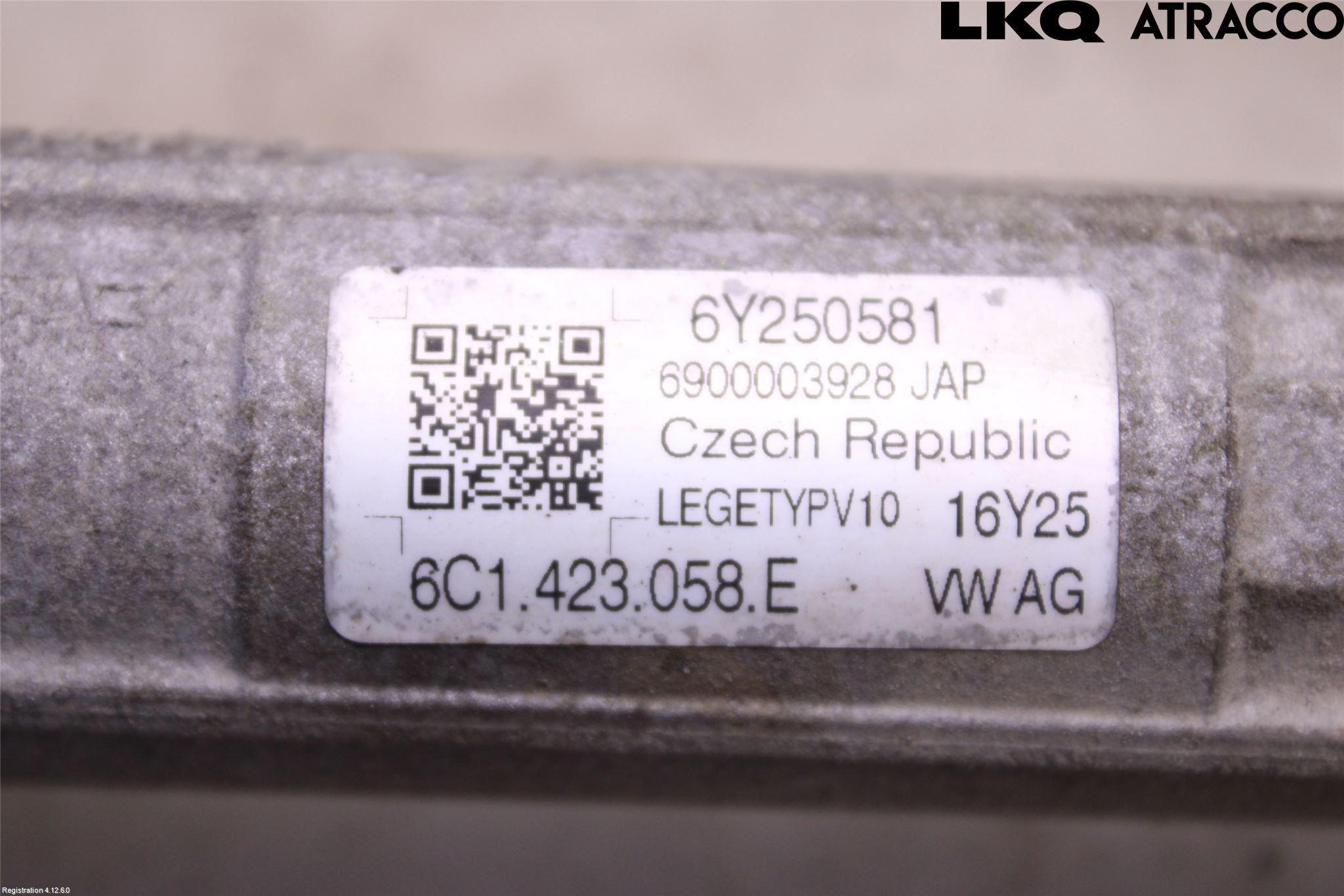 Skoda RAPID Snekke - Tannstang