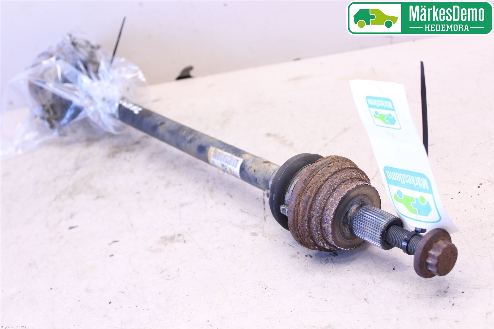 Volkswagen VW TIGUAN 07-16 Drivaksel Bak Kompl Høyre
