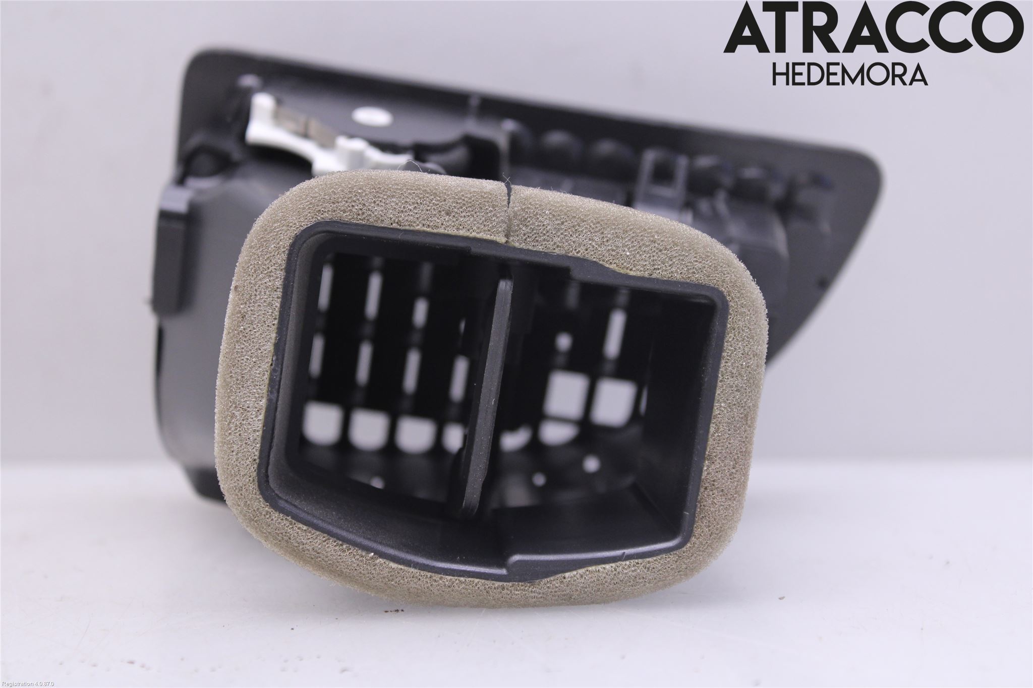 Saab 9-3 VER2/VER3 08-15 Dashbord Kanal - Dyse