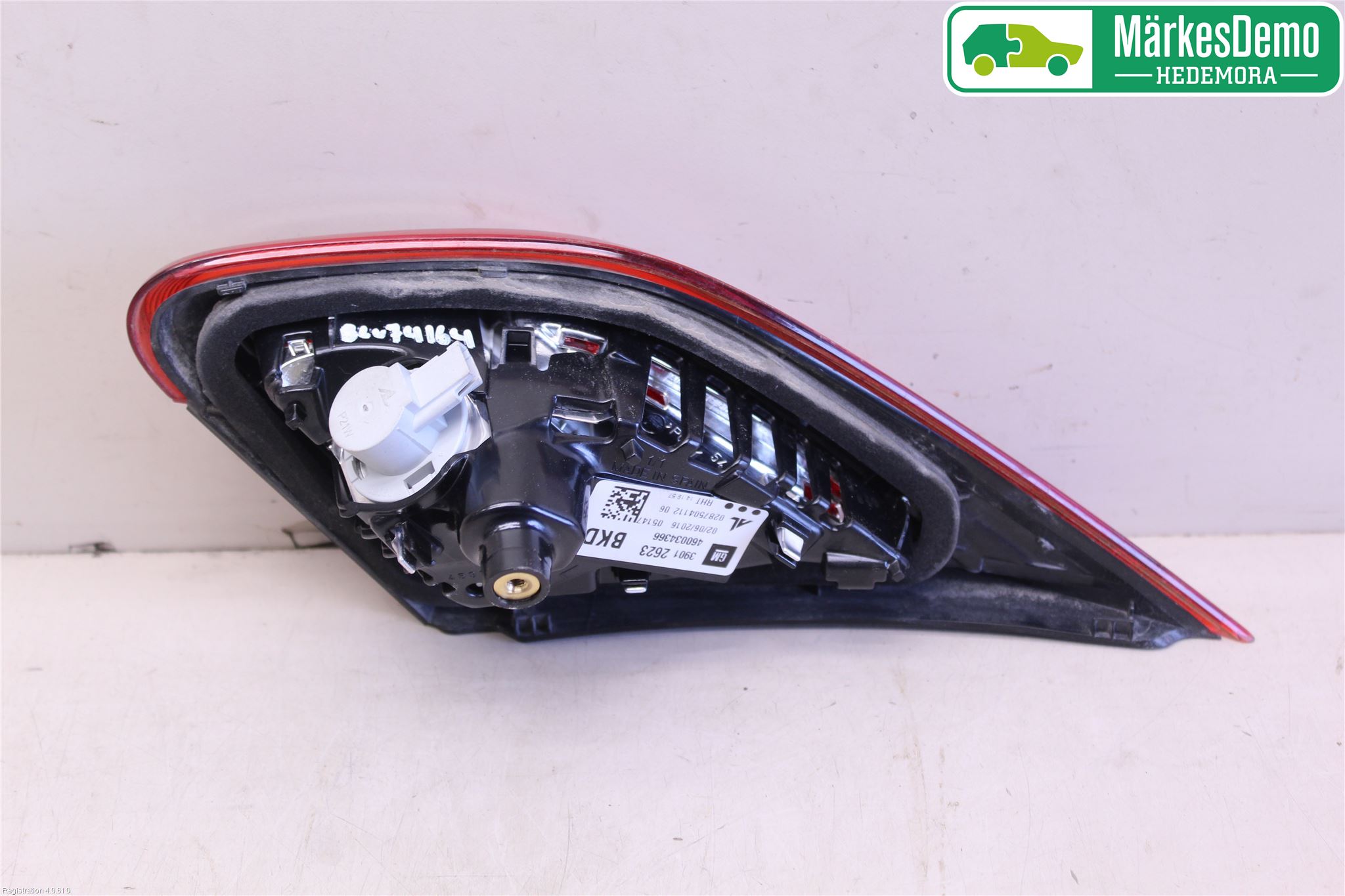 Opel CORSA E 15-19 Baklykt Venstre  På Luke(Indre