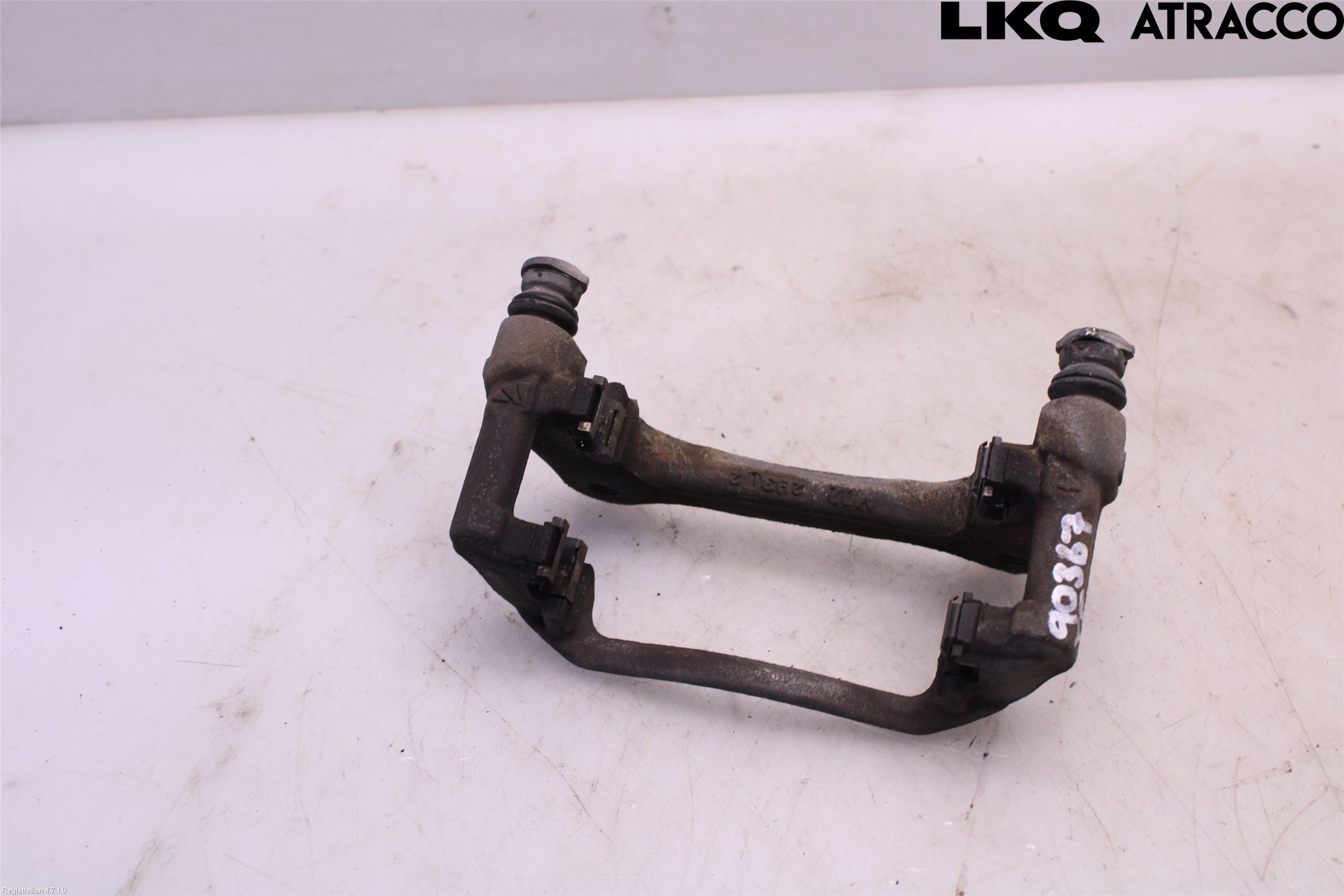 Toyota YARIS CROSS XP21 21- Bremsecaliper Feste Holder