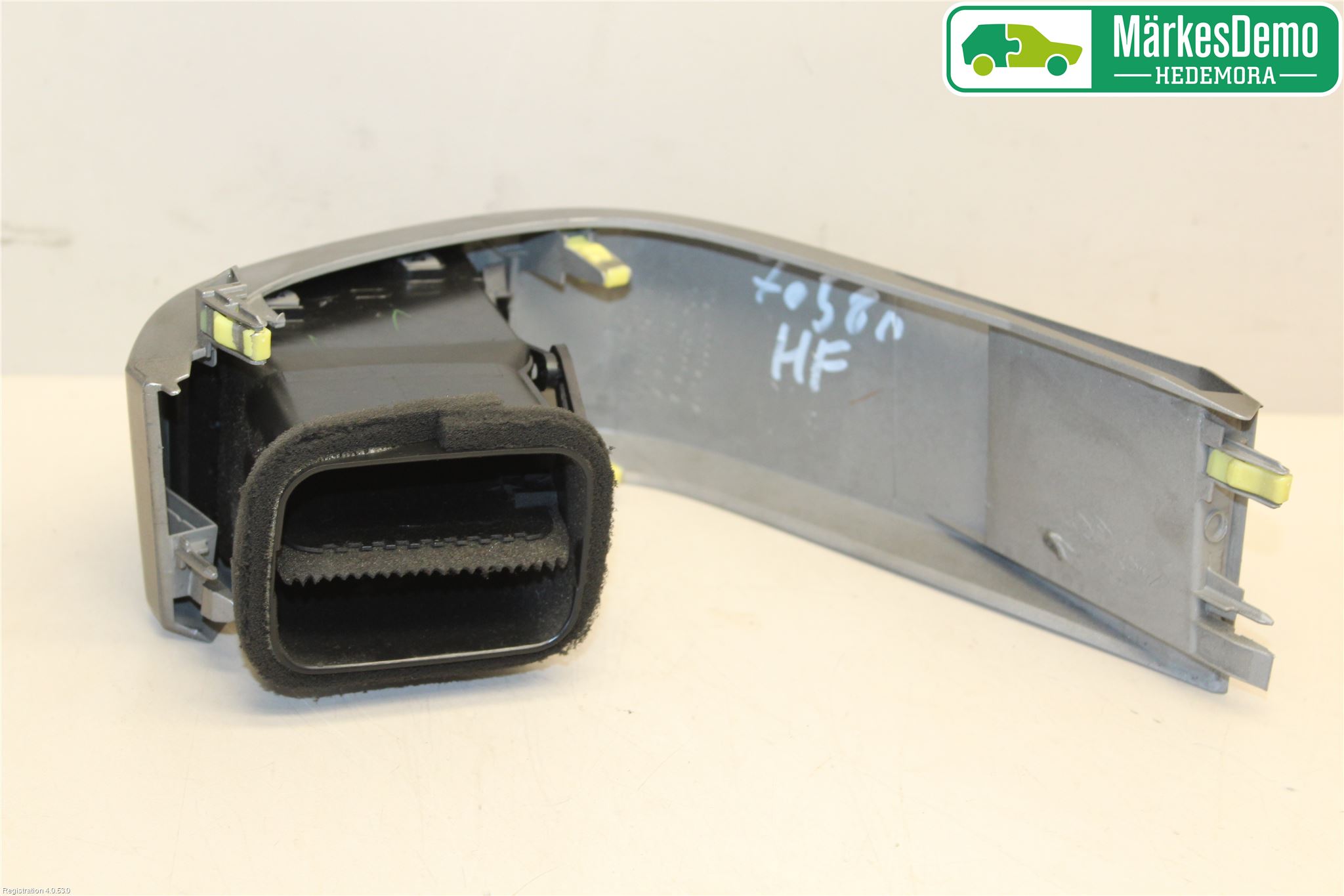 Toyota PRIUS NWH20 04-08 Dashbord Kanal - Dyse