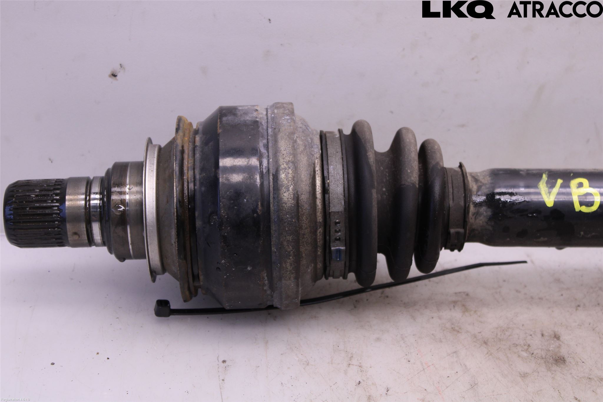 BMW 5 F10/F11/F18 09-17 Drivaksel Bak Kompl Venstre