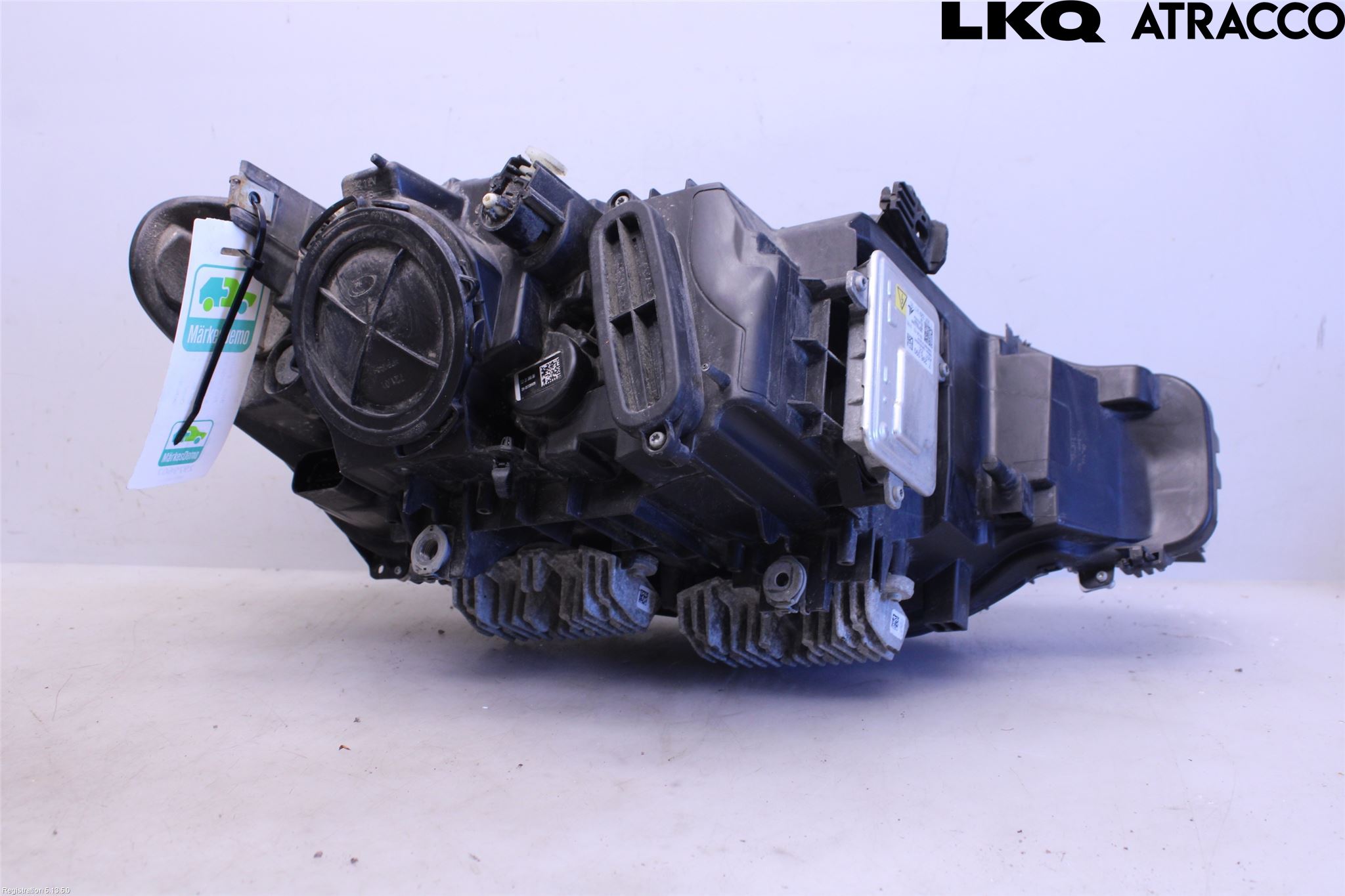 BMW 3 F30/F31/F80 12-19 Frontlykt Venstre