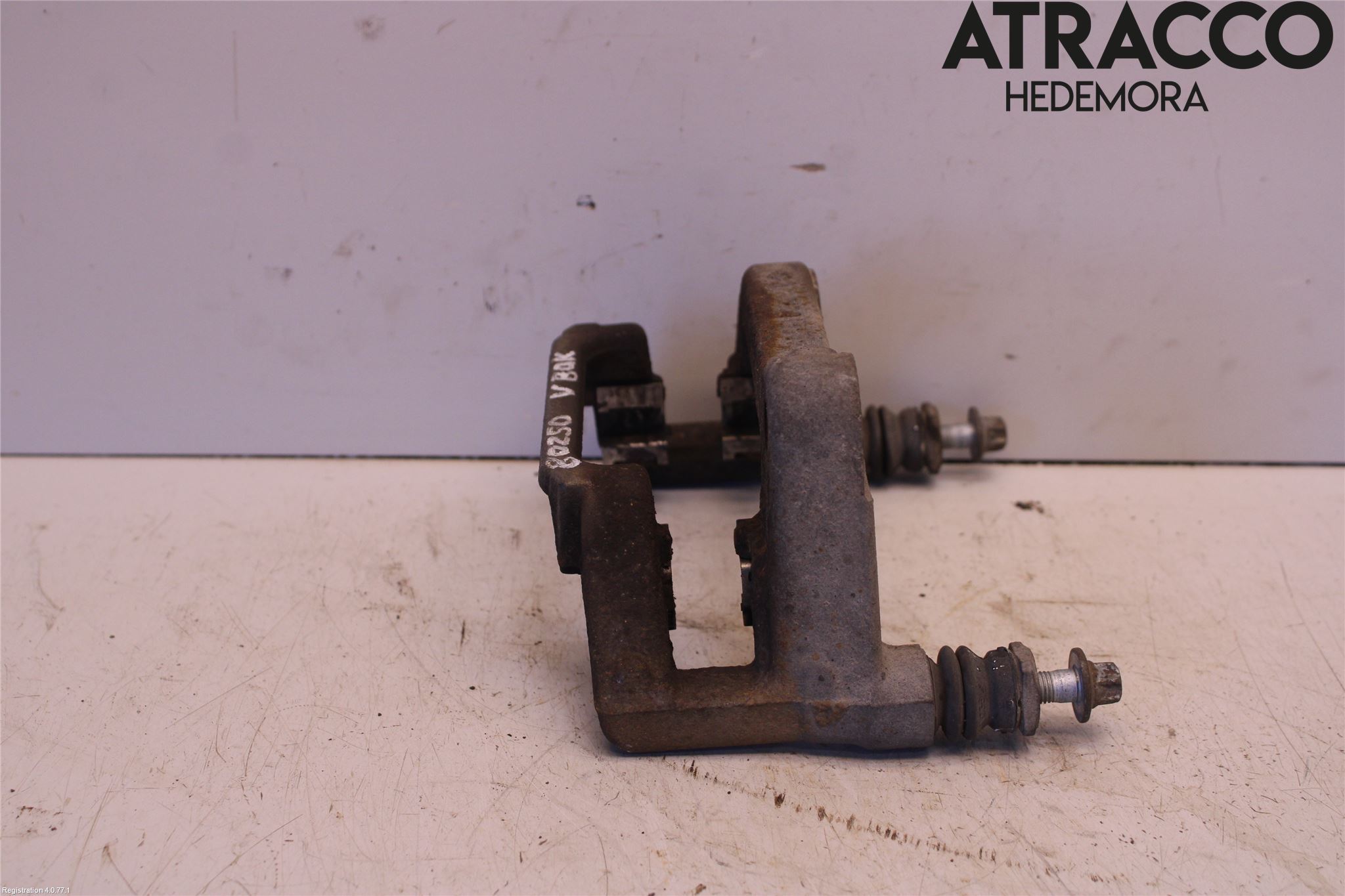 Peugeot 5008 17-24 Bremsecaliper Feste Holder