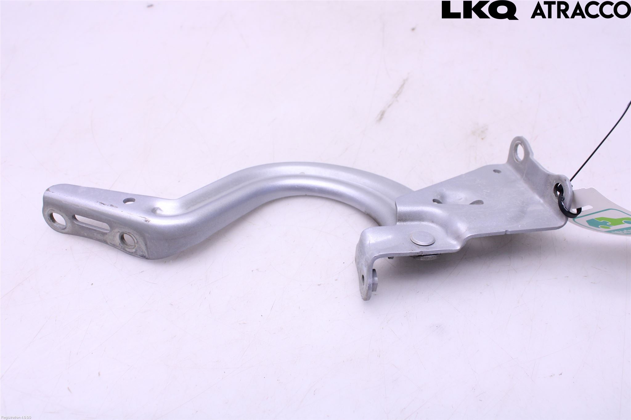 Toyota YARIS CROSS XP21 21- Panser Hengsel - Hengsler