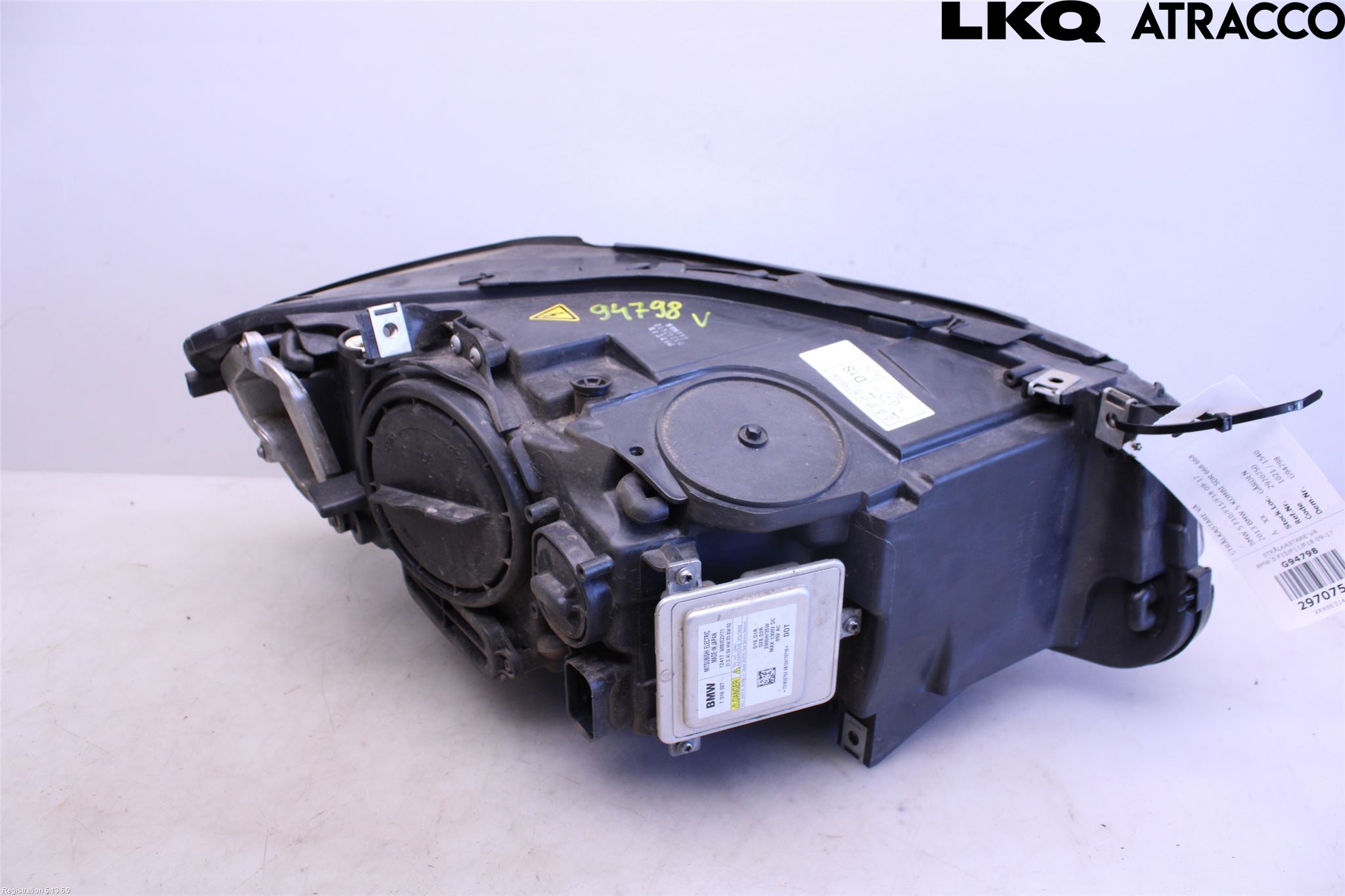 BMW 5 F10/F11/F18 09-17 Frontlykt Venstre