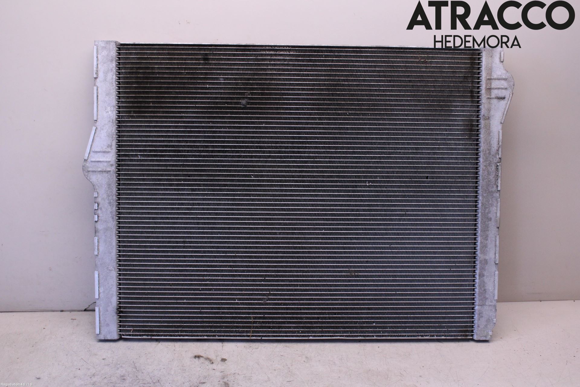 BMW 7 F01/02/03/04 09-15 Radiator Automat