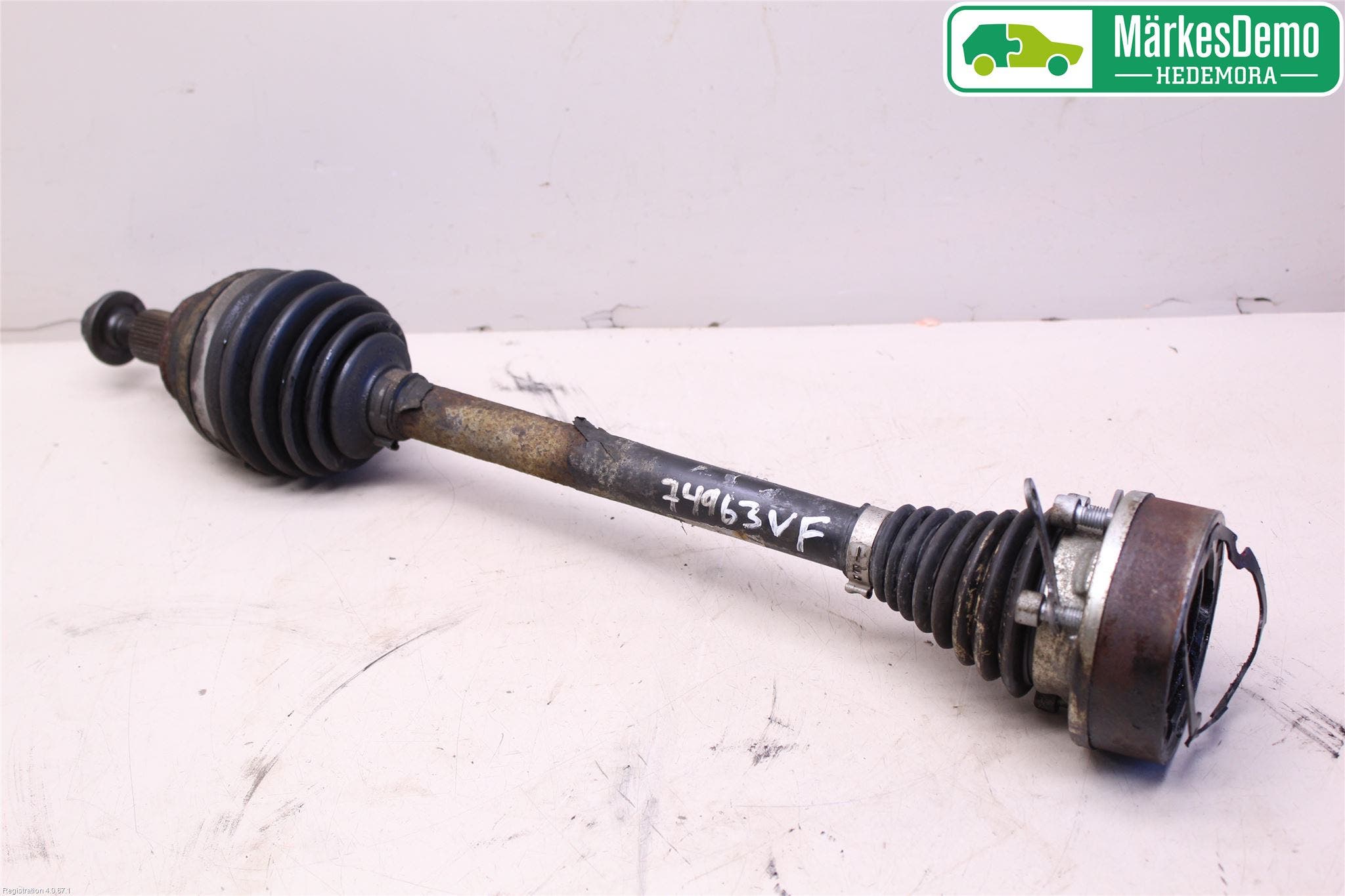 Volkswagen VW SCIROCCO 09-17 Drivaksel Foran Kompl Venstre