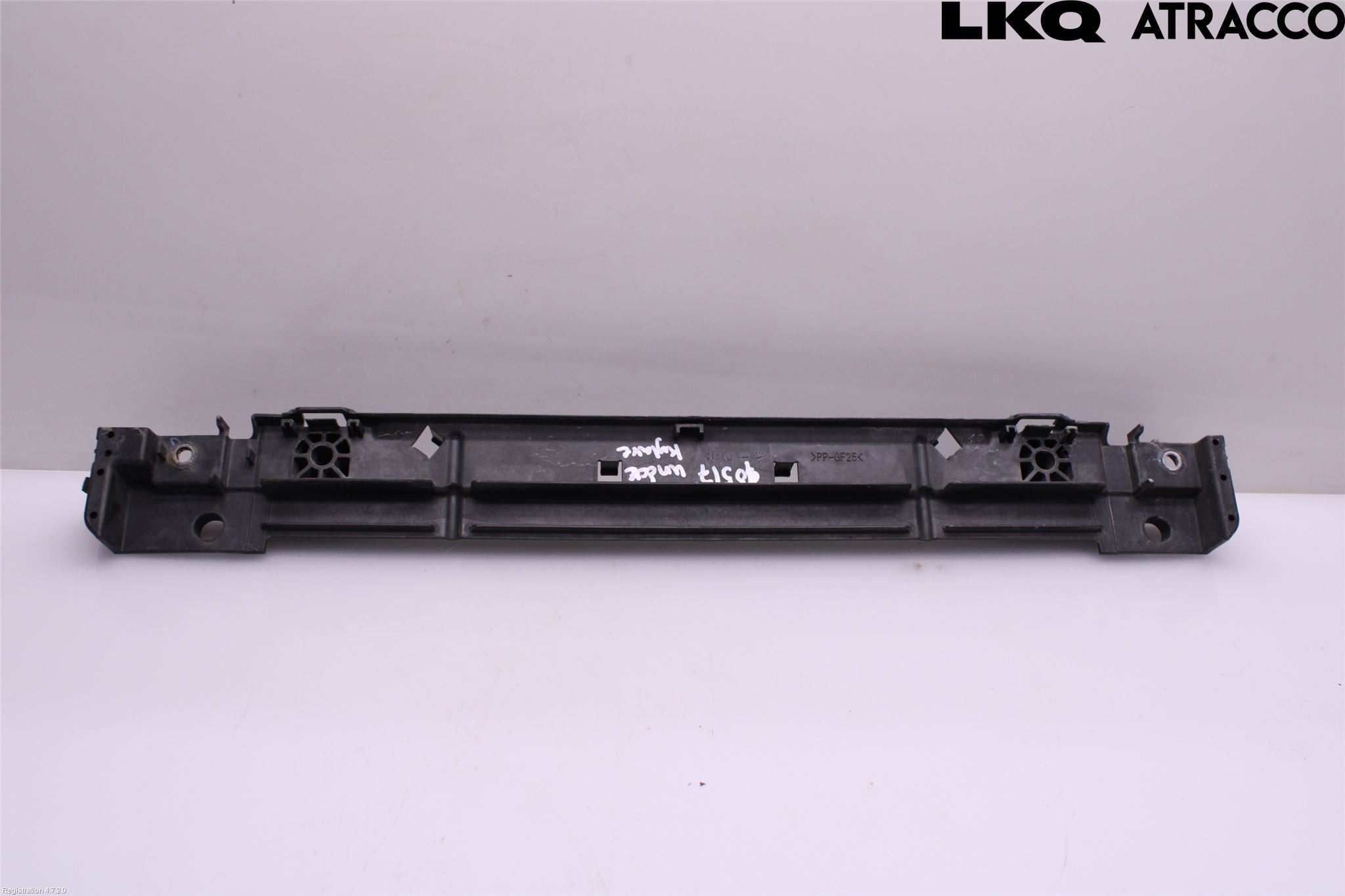Lexus CT 200h Radiator Feste - Ramme - Bjelk