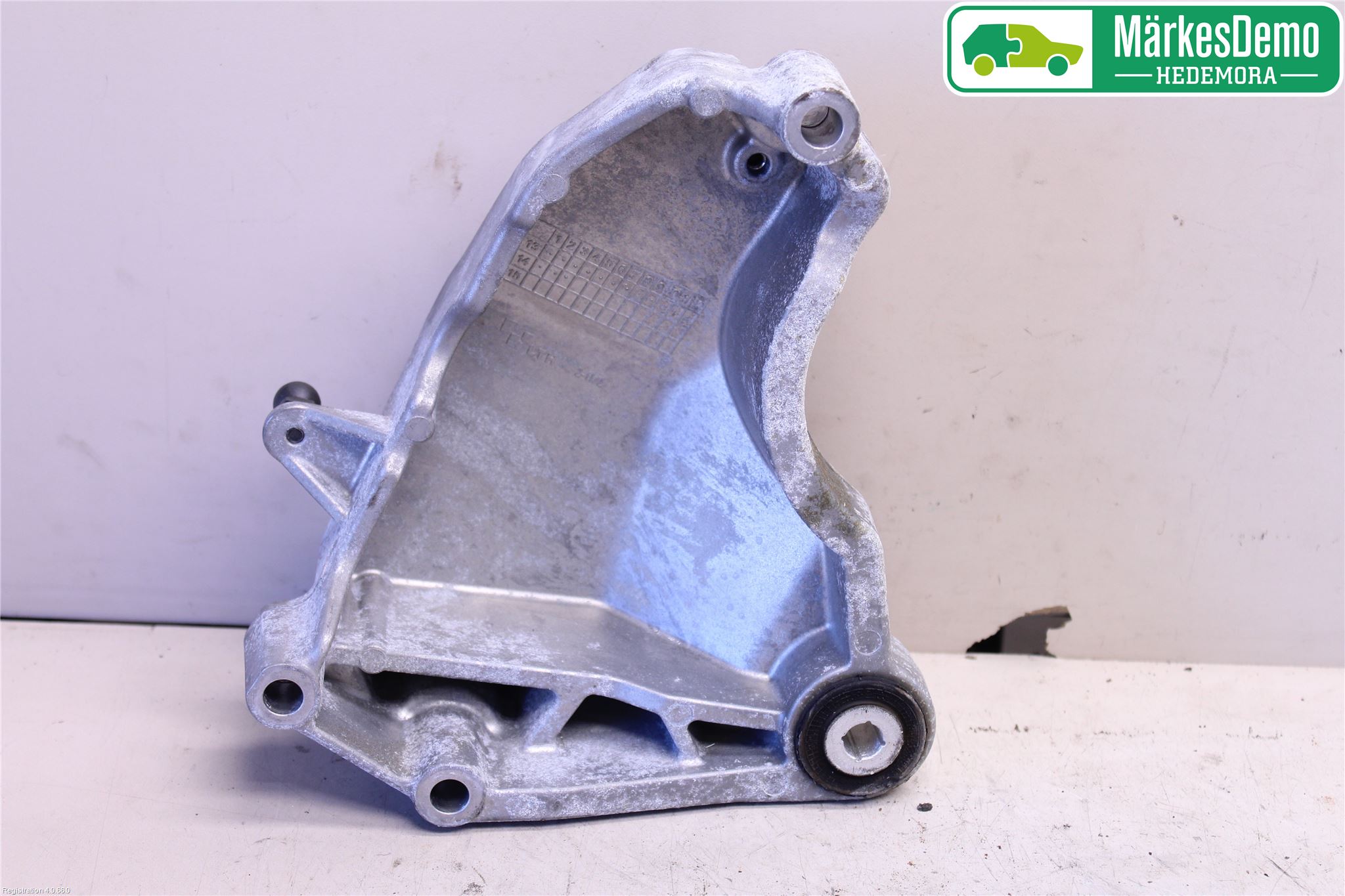 Mercedes-Benz MB GLA-KLASS (X156) 13-20 Motor Feste Stål-Alu