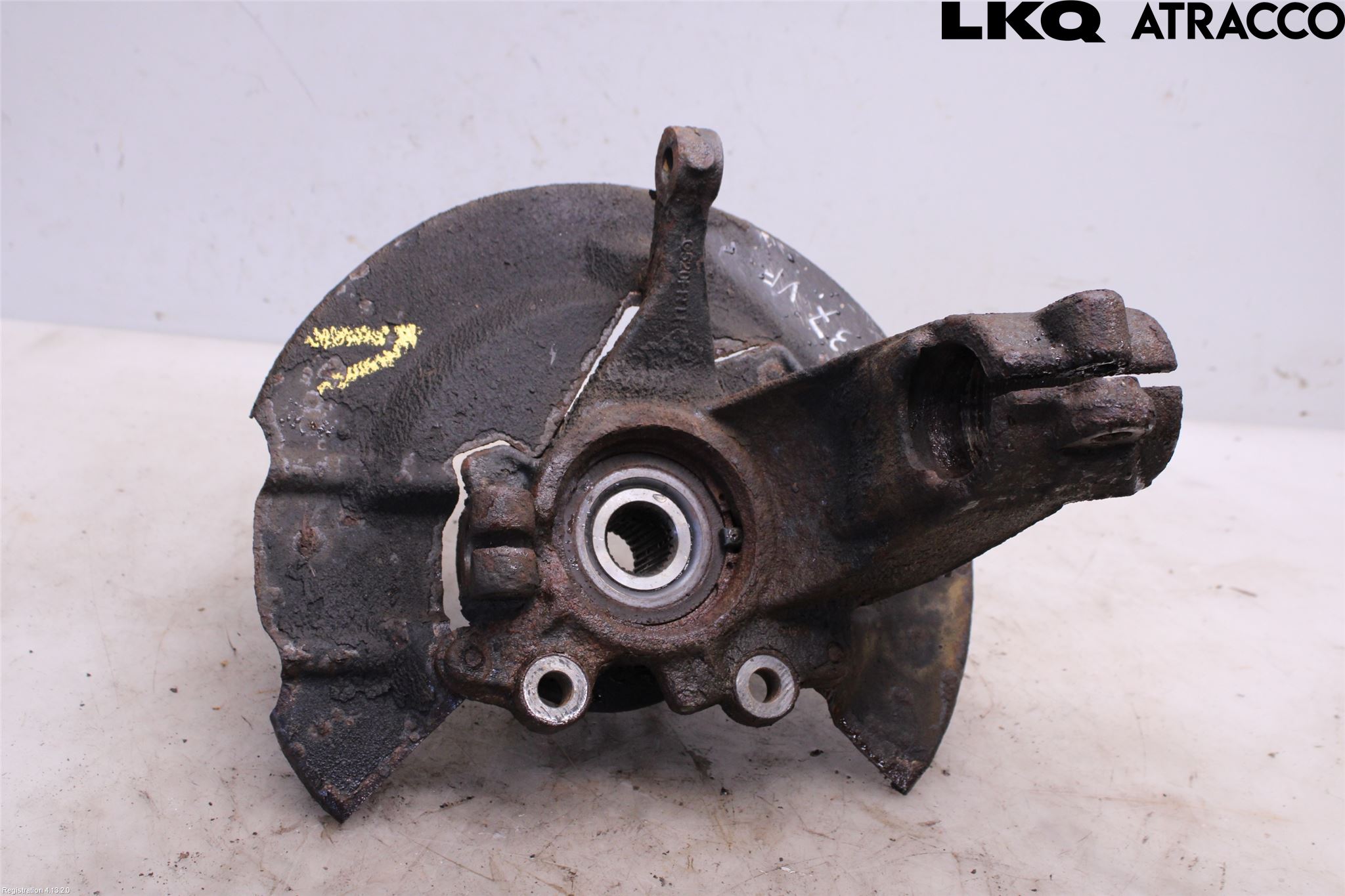 Ford KUGA 13-16 Spindel Vf