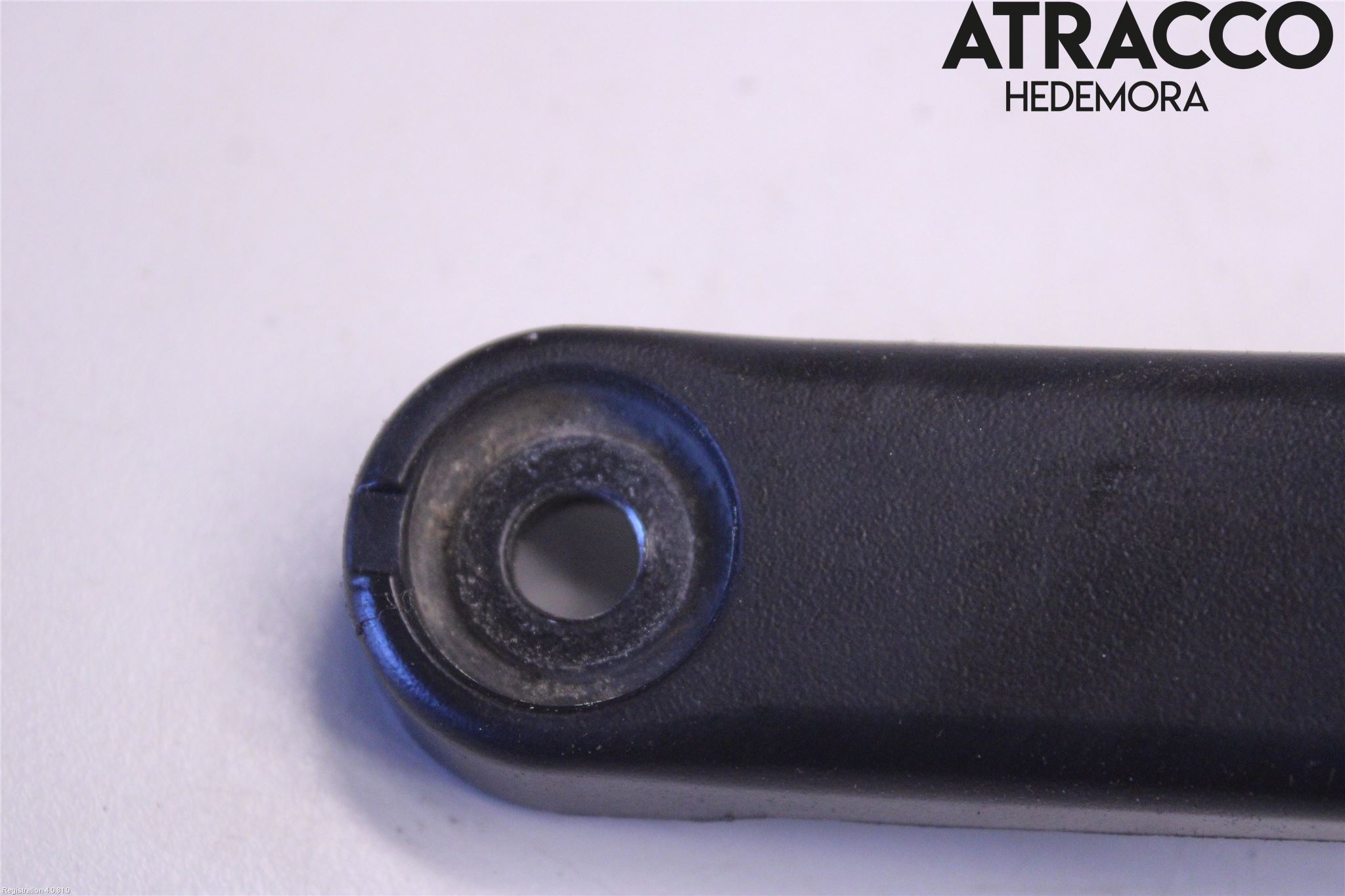 Volkswagen VW CADDY      04-10 Viskerarm-Armer Frontrute