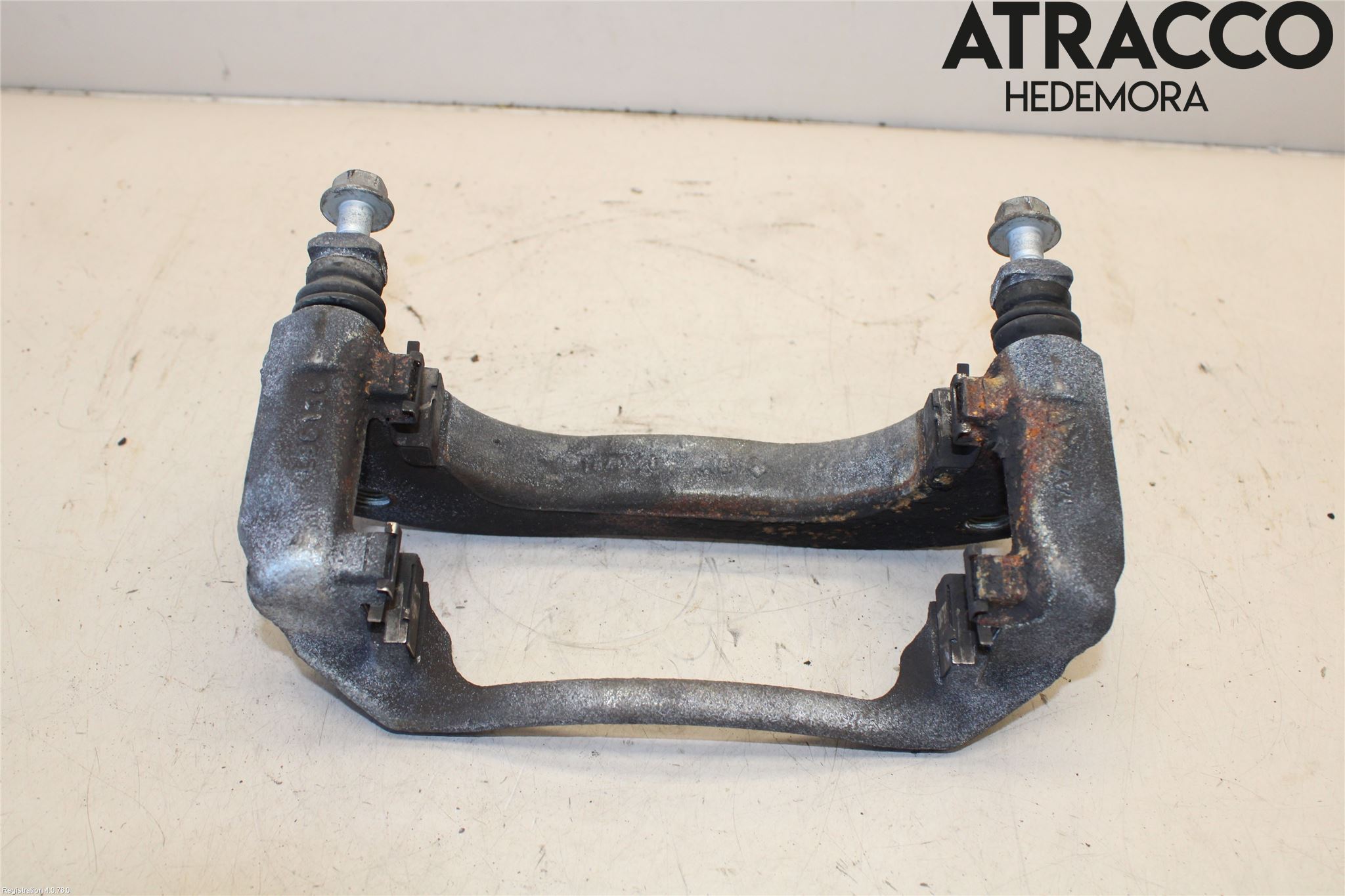 Volkswagen VW AMAROK 2H 10-22 Bremsecaliper Feste Holder