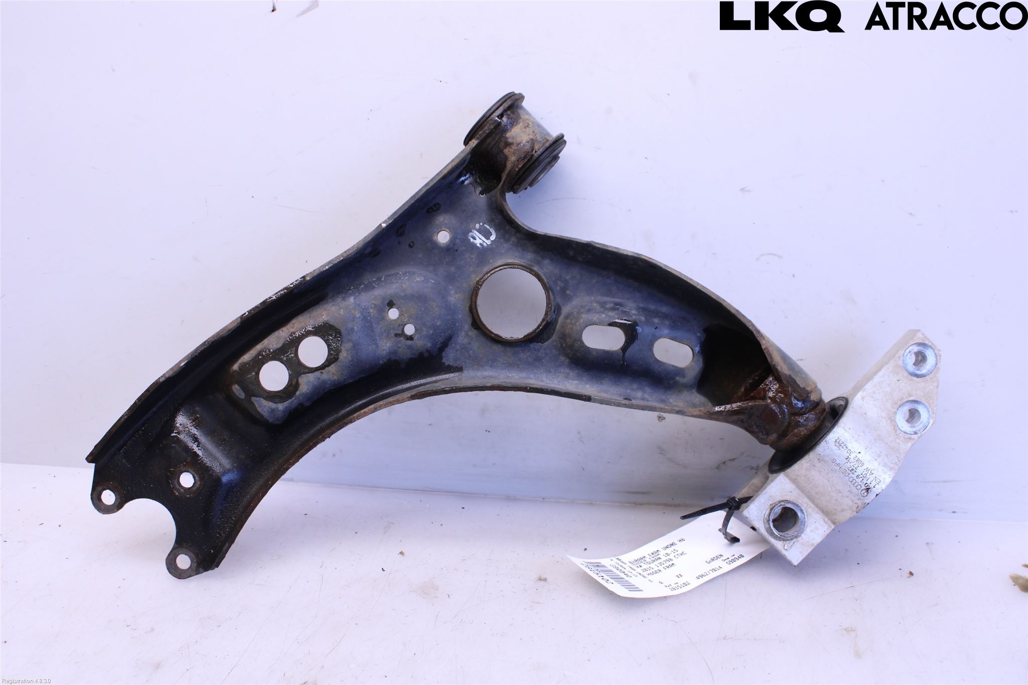 Volkswagen VW TOURAN 10-15 Bærearm Foran Høyre Nedre
