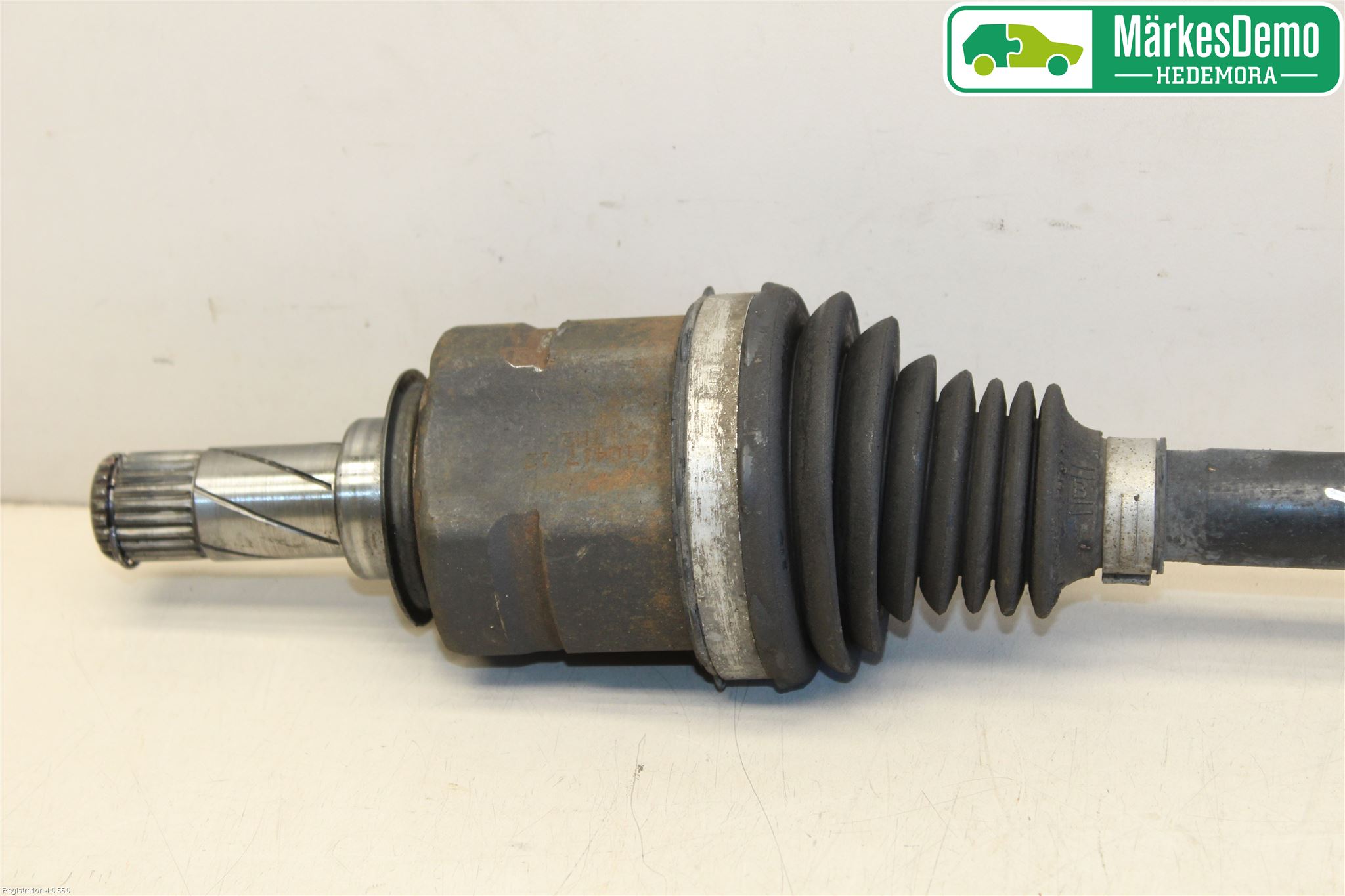 Opel CORSA D 07-14 Drivaksel Foran Kompl Venstre