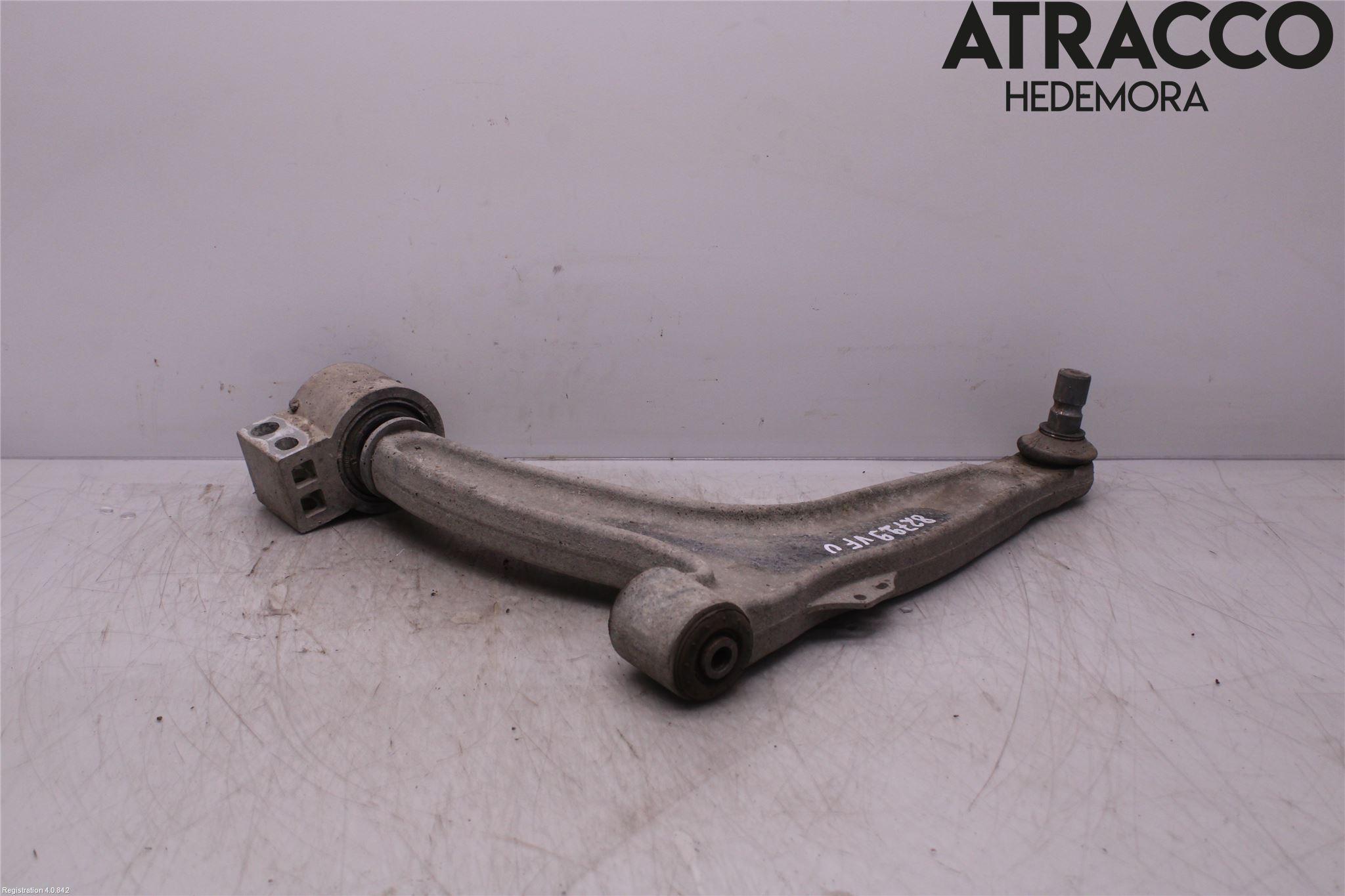 Saab 9-3 VER2/VER3 08-15 Bærearm Foran Venstre Nedre