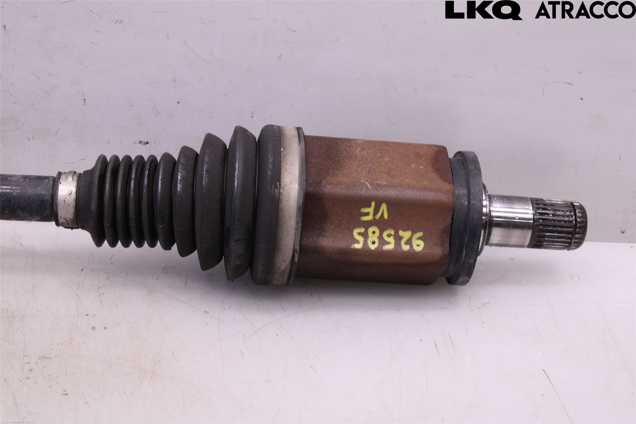 BMW 3 F30/F31/F80 12-19 Drivaksel Foran Kompl Venstre