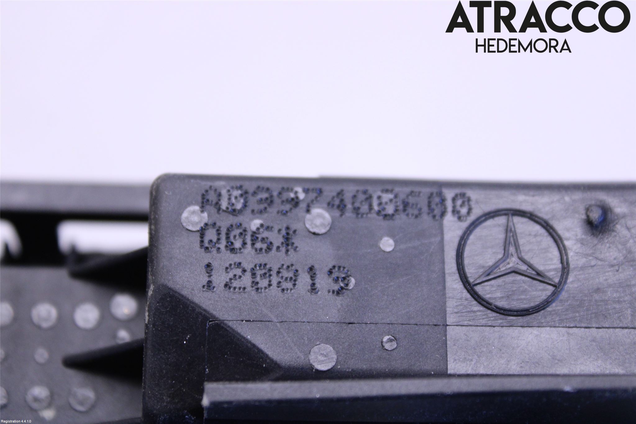 Mercedes-Benz MB E-KLASS (W213) 16-23 Bakluke-Lokk Låsekasse