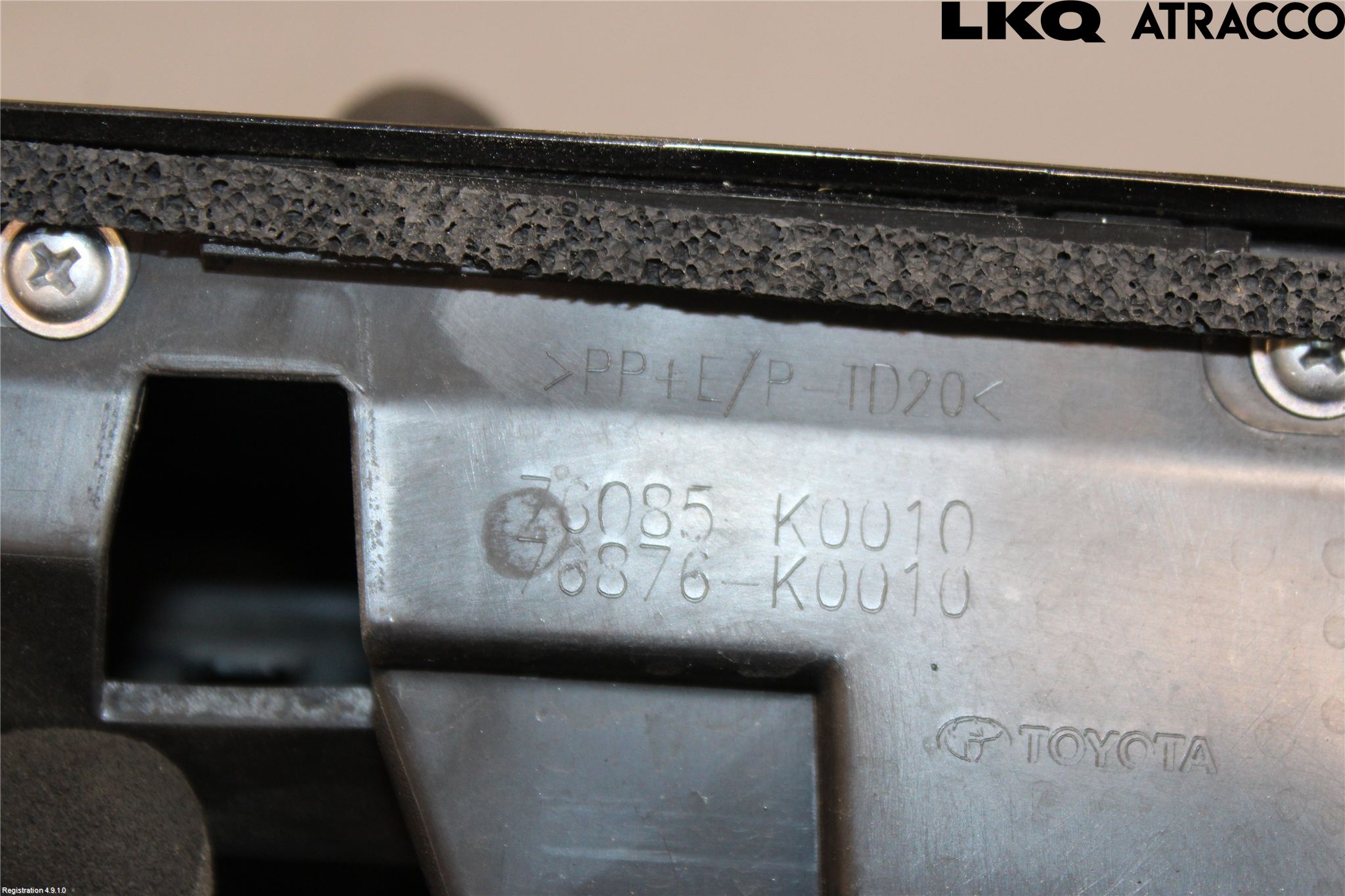 Toyota YARIS XP21 20- Spoiler Bakluke