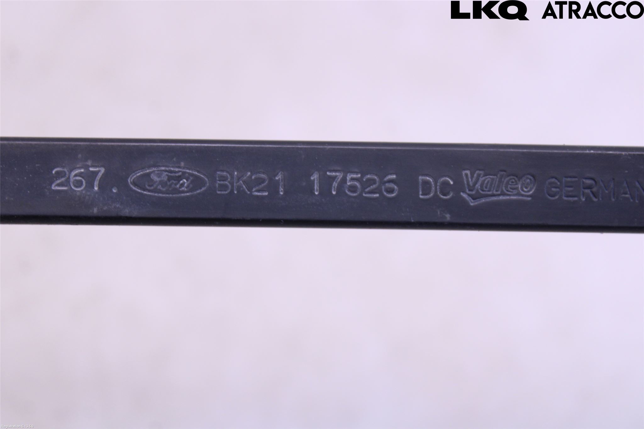 Ford TRANSIT SKÅP/BUSS 14-22 Viskerarm-Armer Frontrute