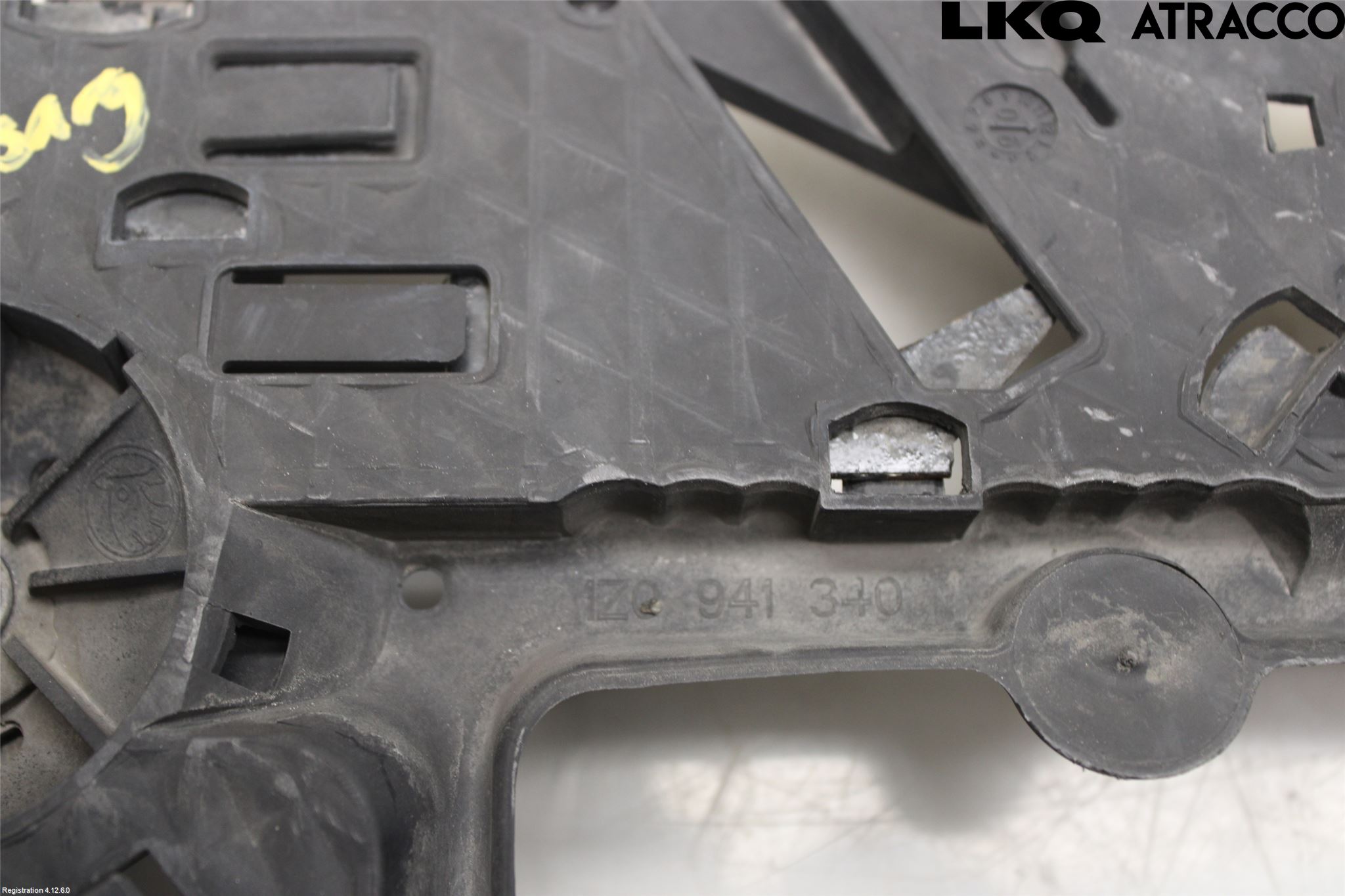 Skoda OCTAVIA (1Z) 05-13 Frontlykt Holder-Feste