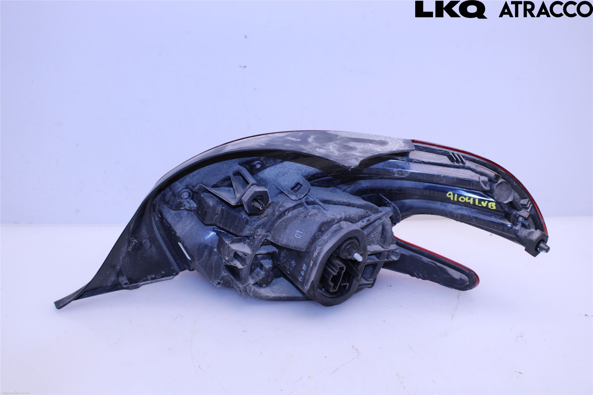 Peugeot PEUGOT 208 16-19 Baklykt Venstre