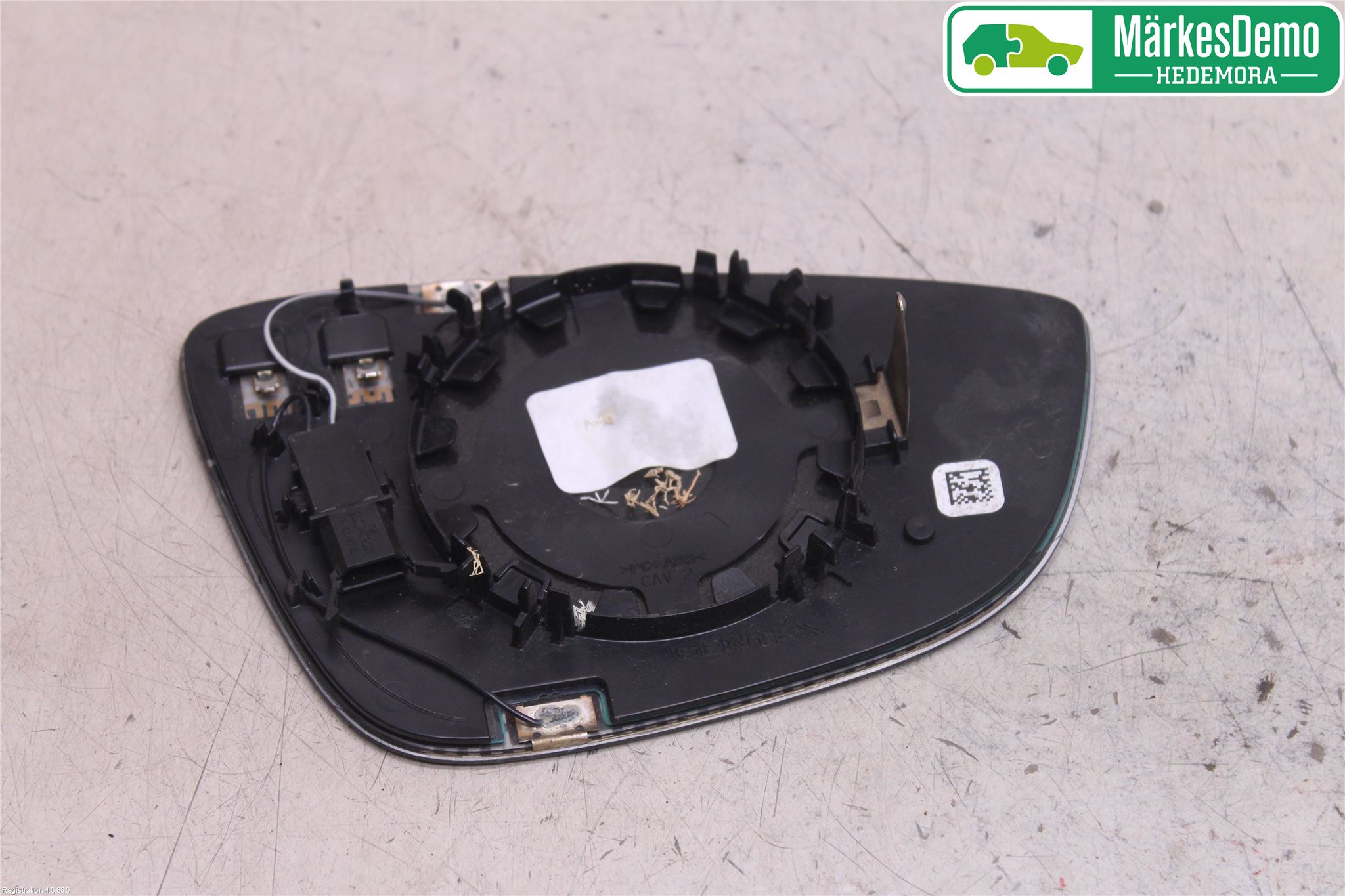 Volkswagen VW PASSAT 11-14 Speil Glass V