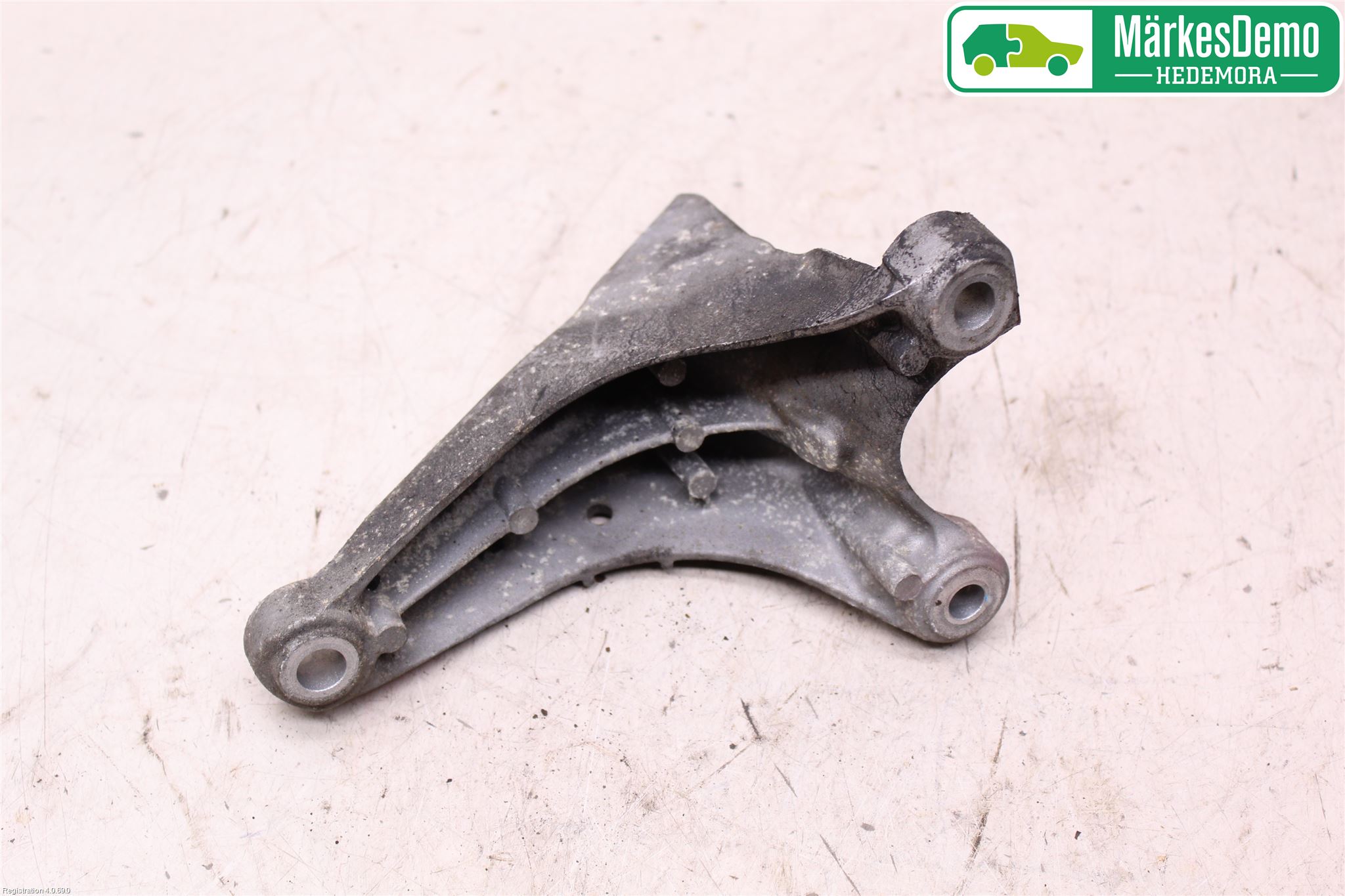 Audi A4/S4 01-05 Motor Feste Stål-Alu