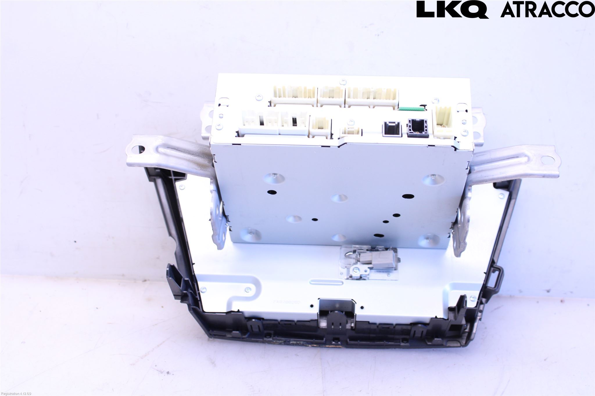 Toyota PRIUS+ ZVW40 12-20 Stereo Radio Med Cd