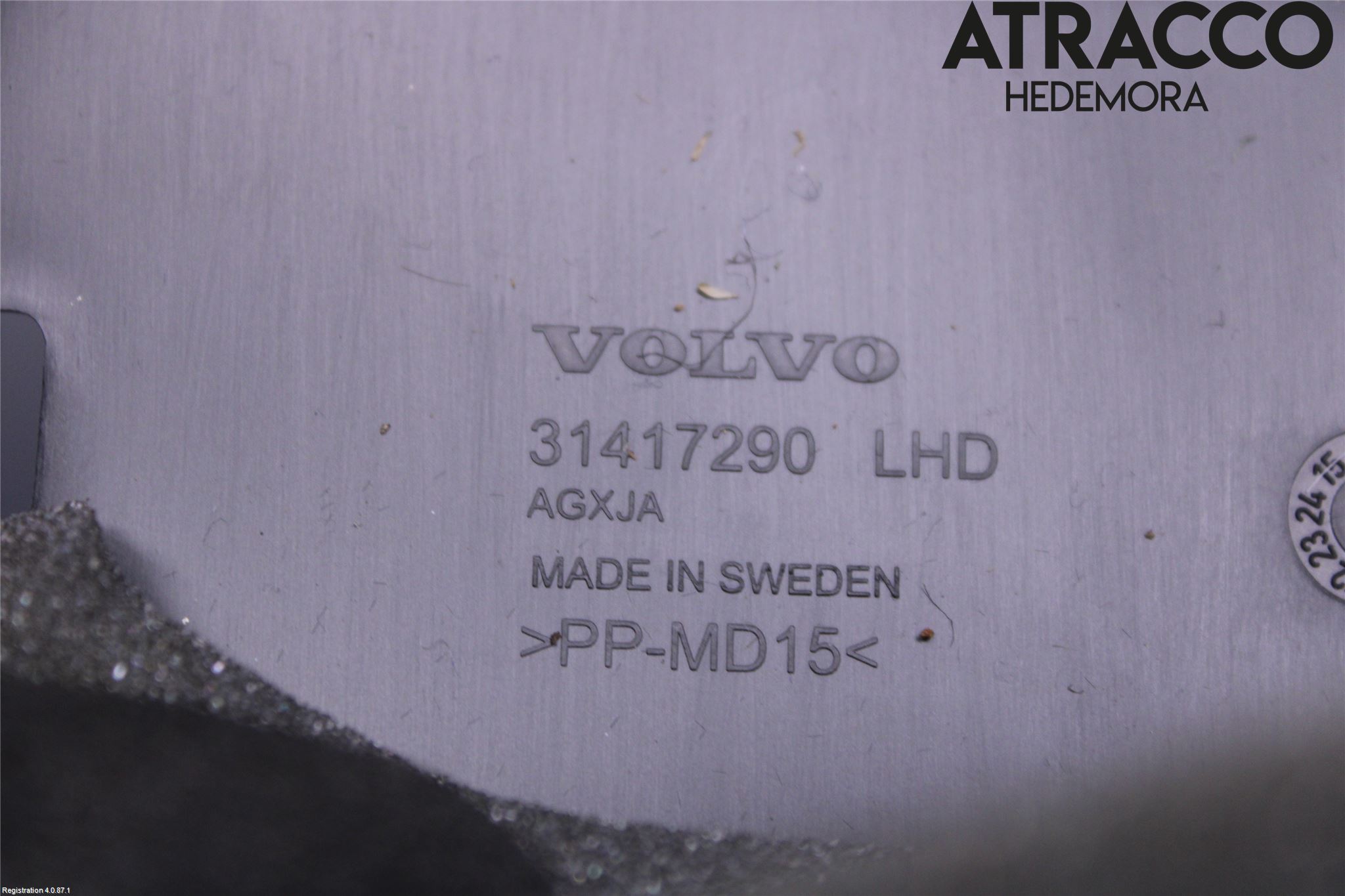 Volvo V90 17->> Innr Dashbord Sparkeplate
